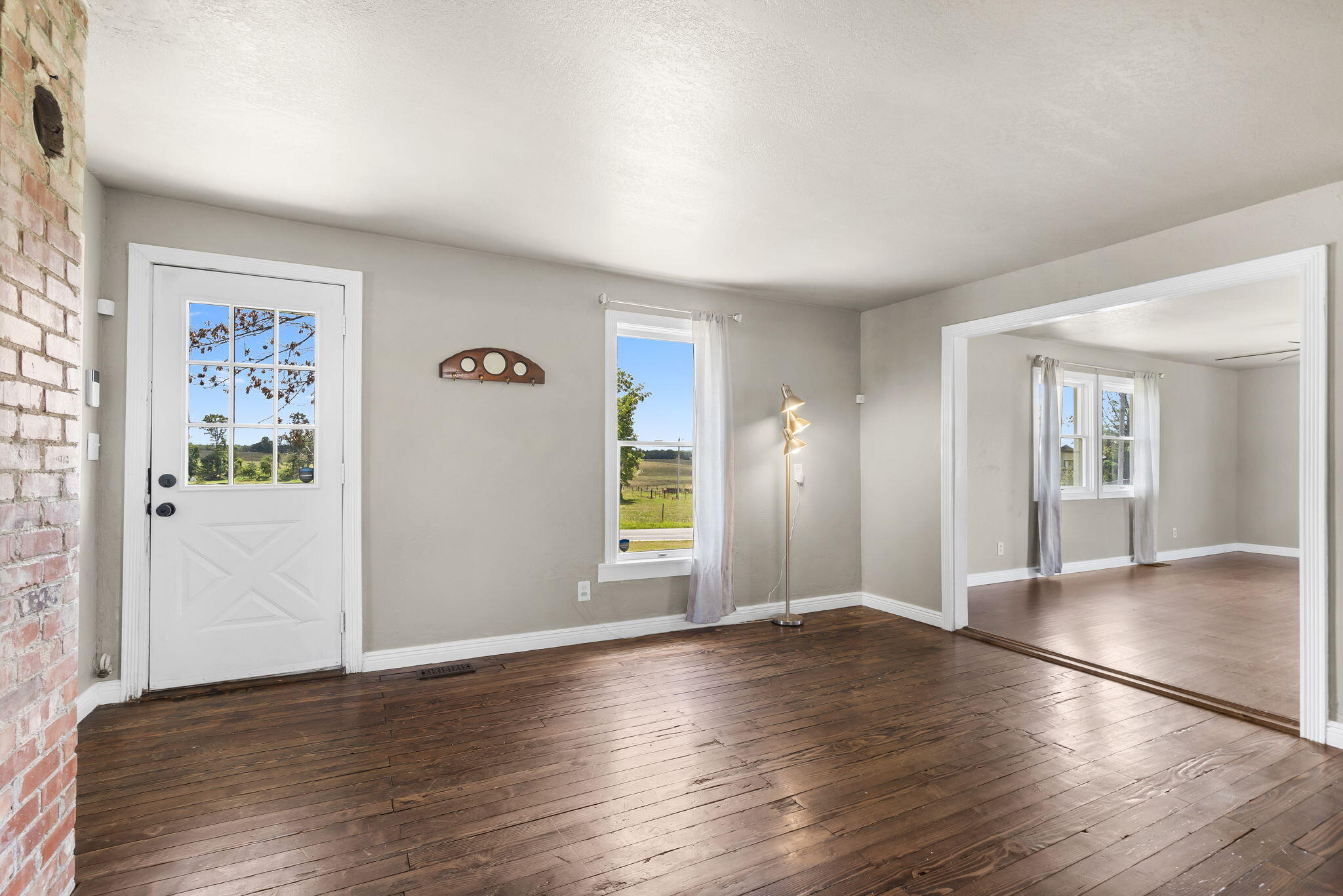 18042 Lawrence 2230 Property Photo 6