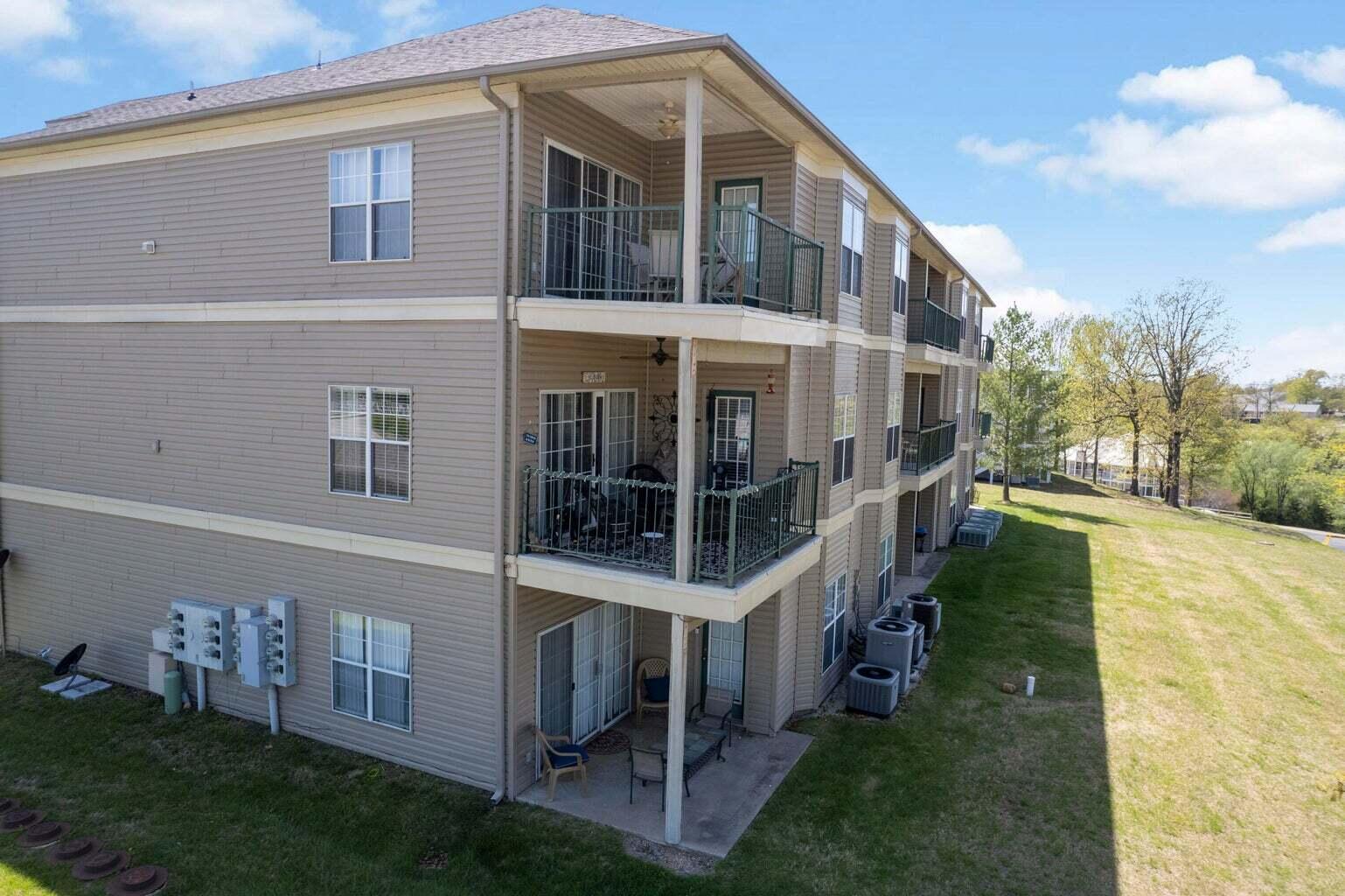 835 Fairview Street Property Photo 17