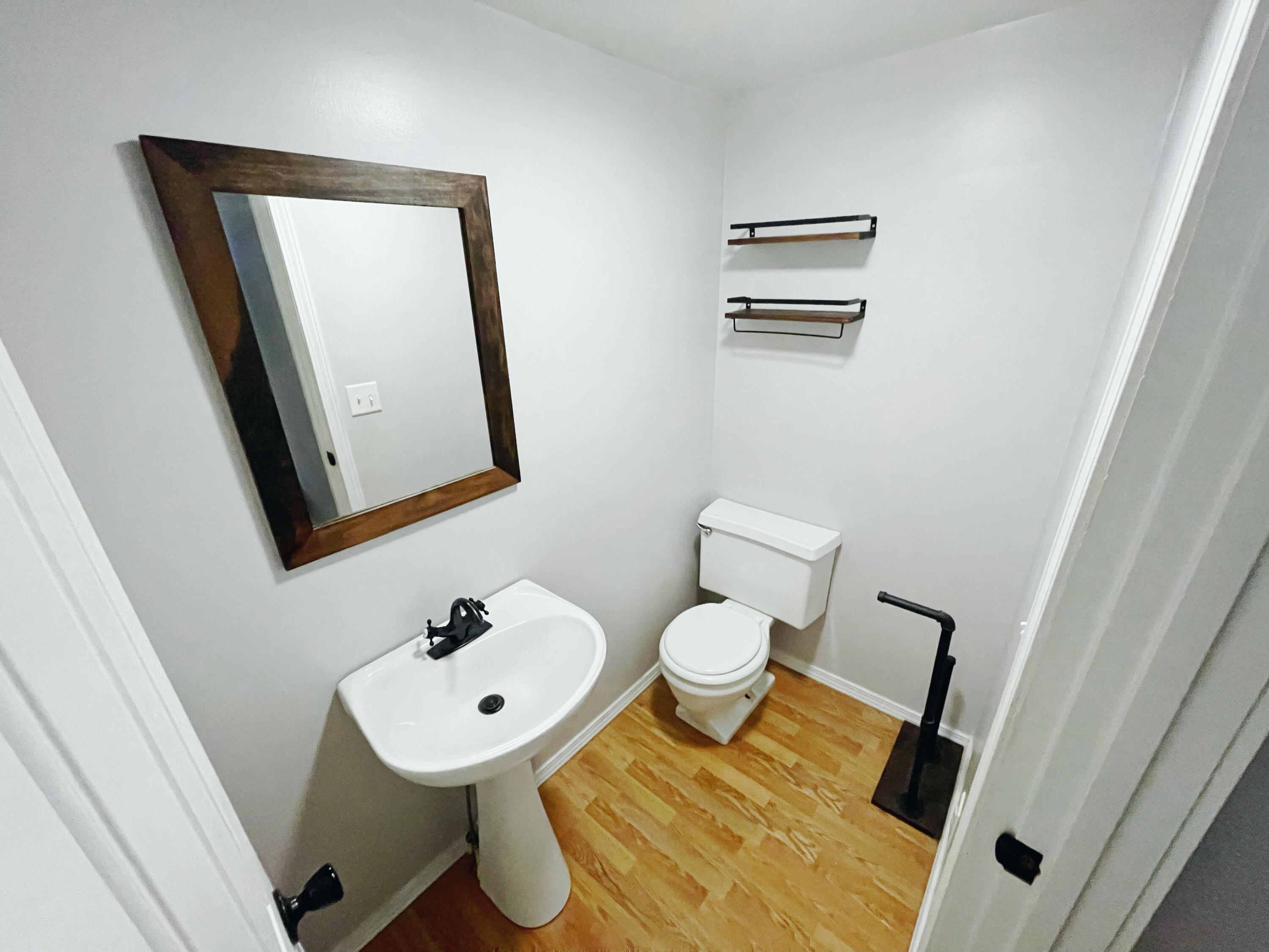 203 East Prairie Lane Property Photo 5