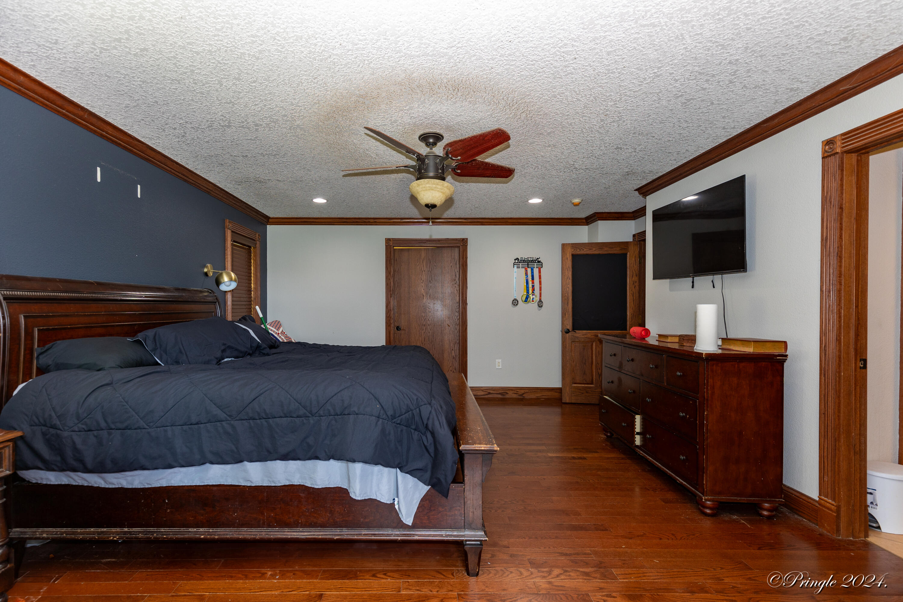 10567 County Road 8130 Property Photo 32