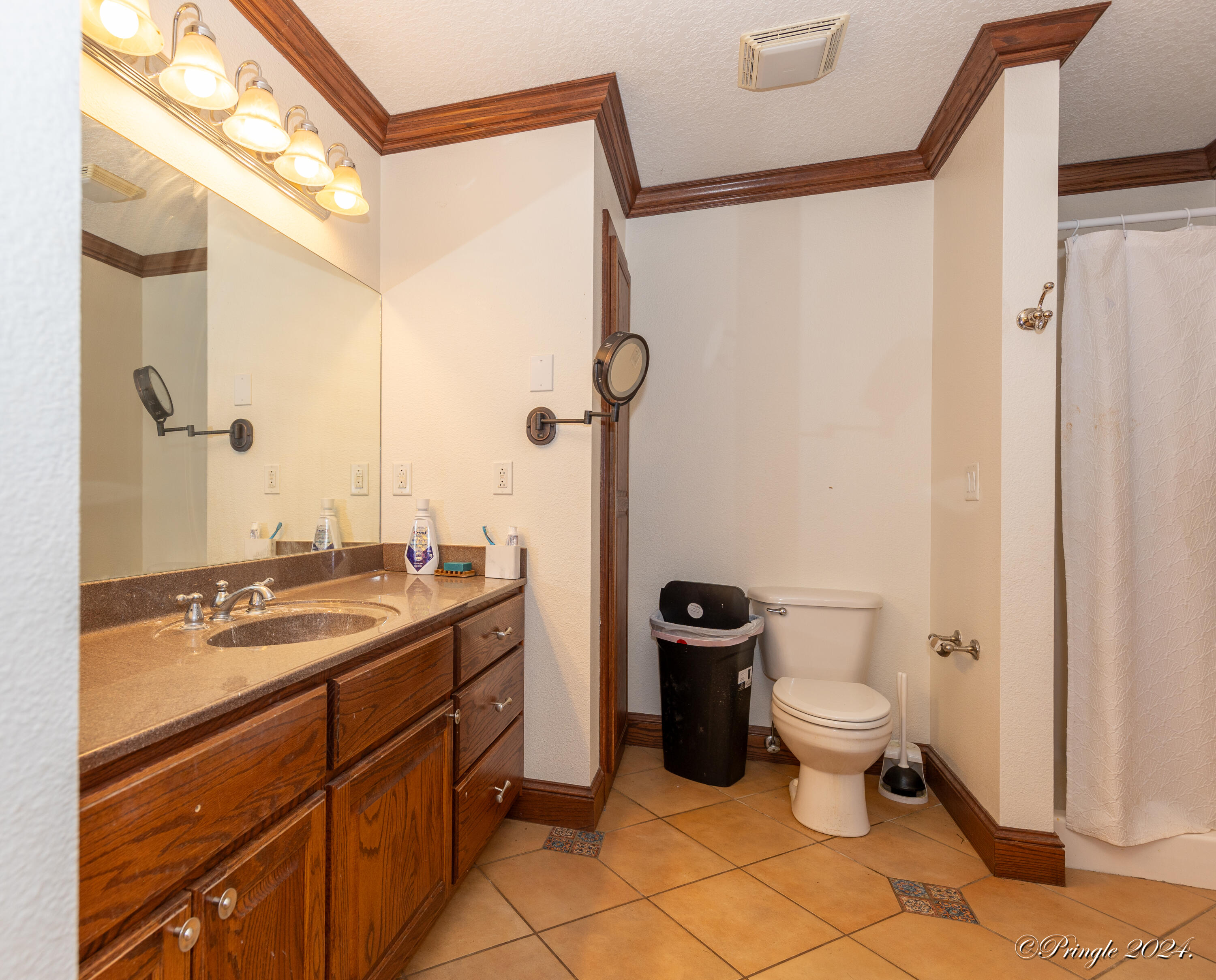 10567 County Road 8130 Property Photo 41
