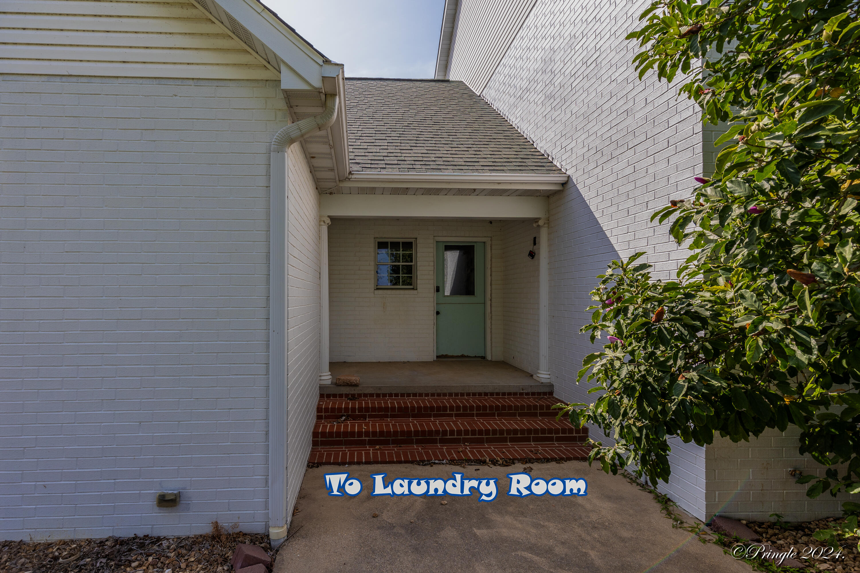 10567 County Road 8130 Property Photo 129