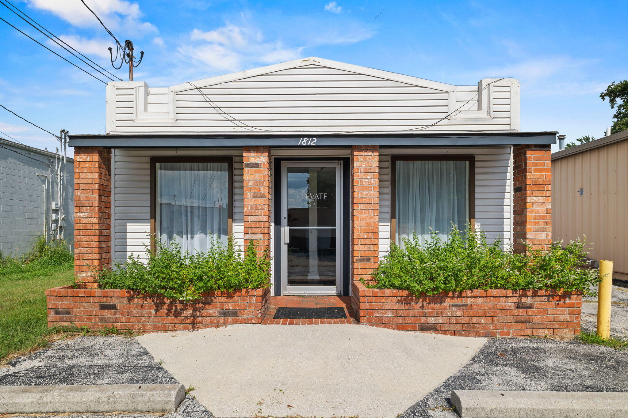 1812 South Franklin Avenue Property Photo 1