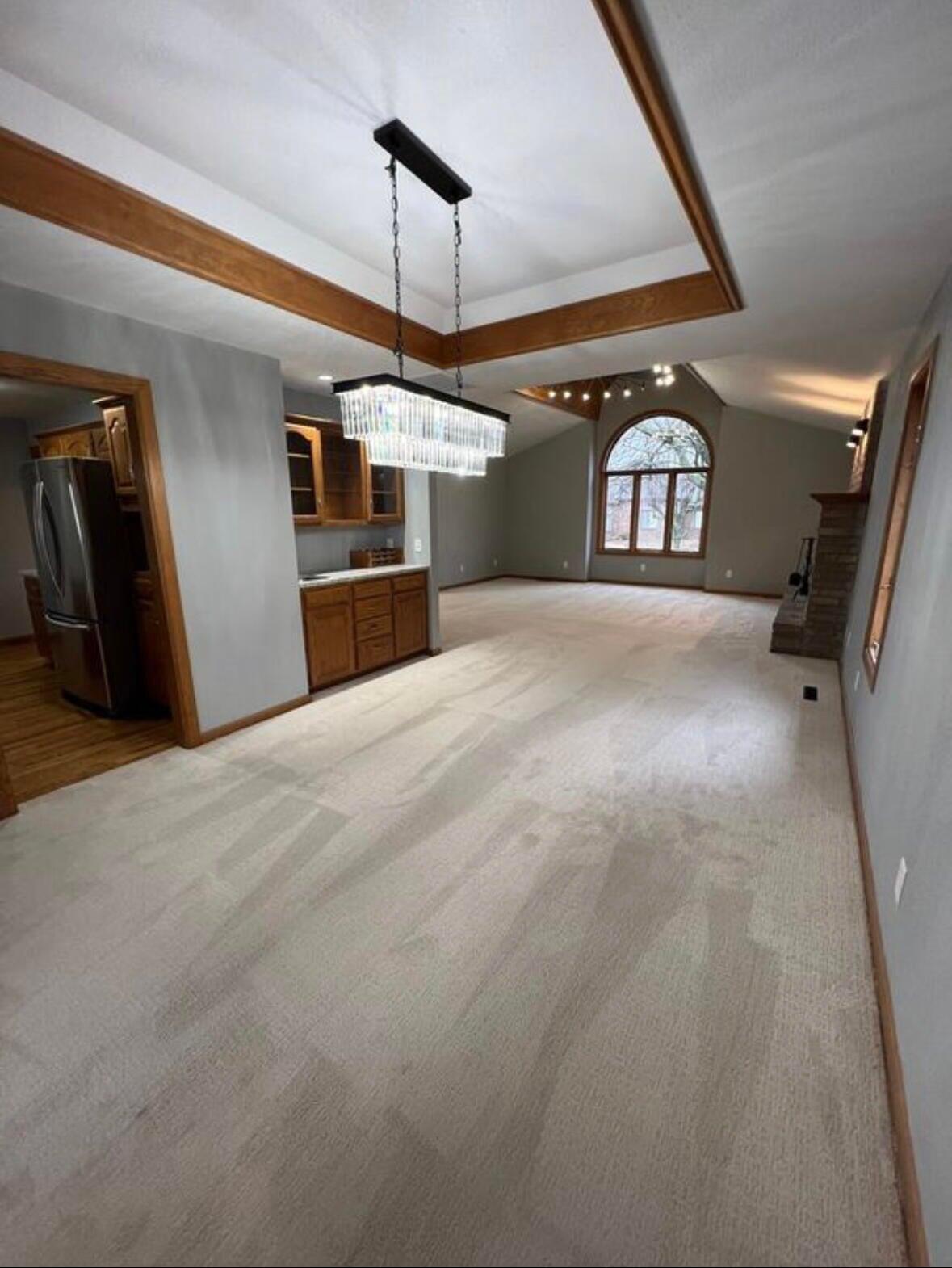 751 West Sherwood Drive Property Photo 14