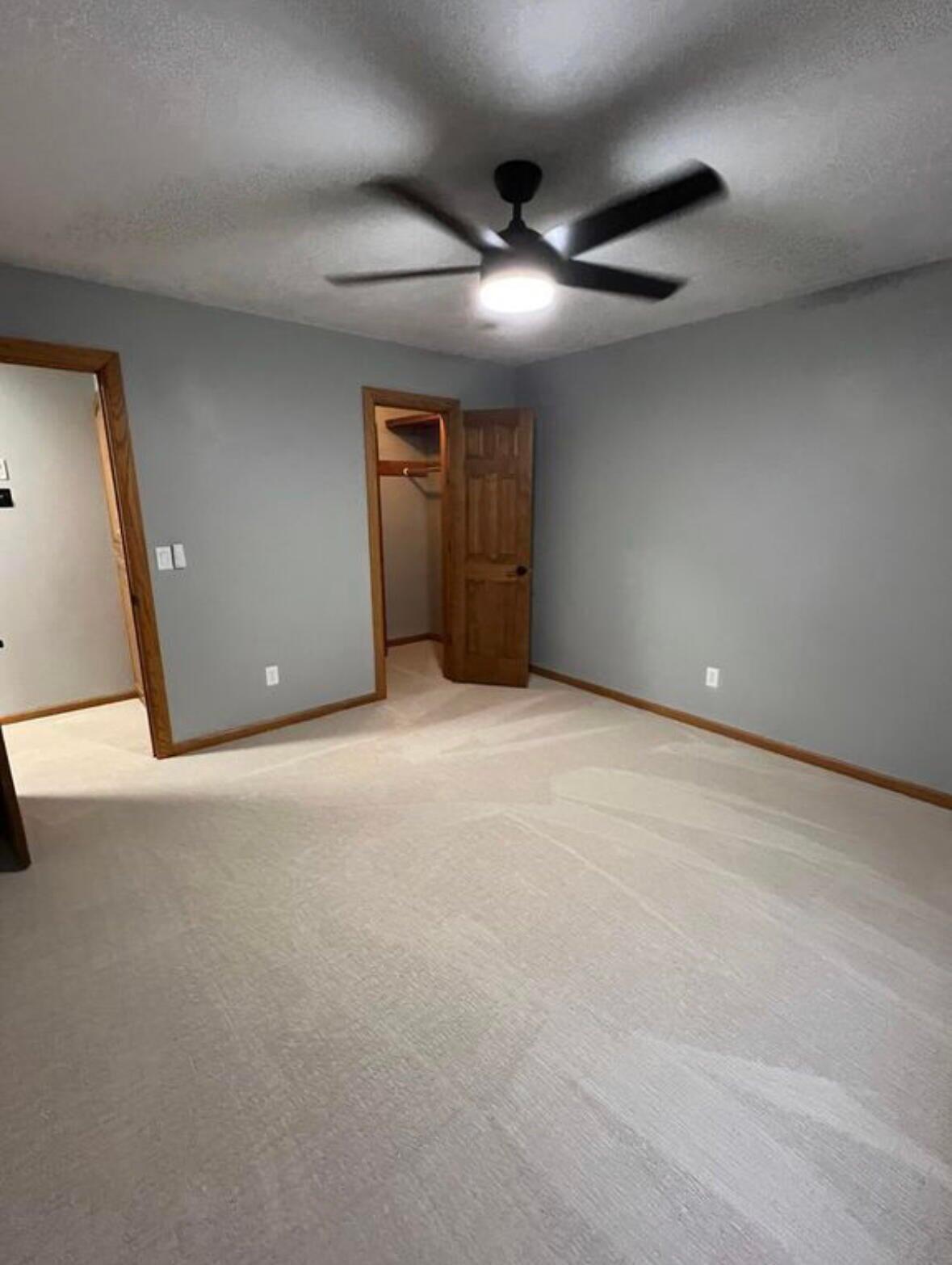 751 West Sherwood Drive Property Photo 34