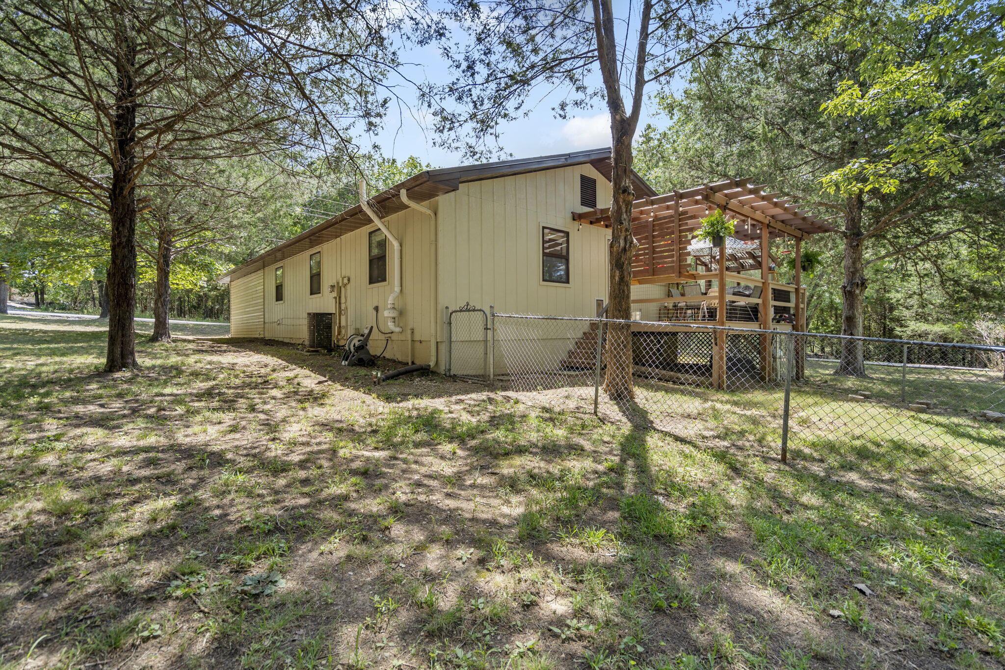 1101 Lake Bluff Drive Property Photo 38