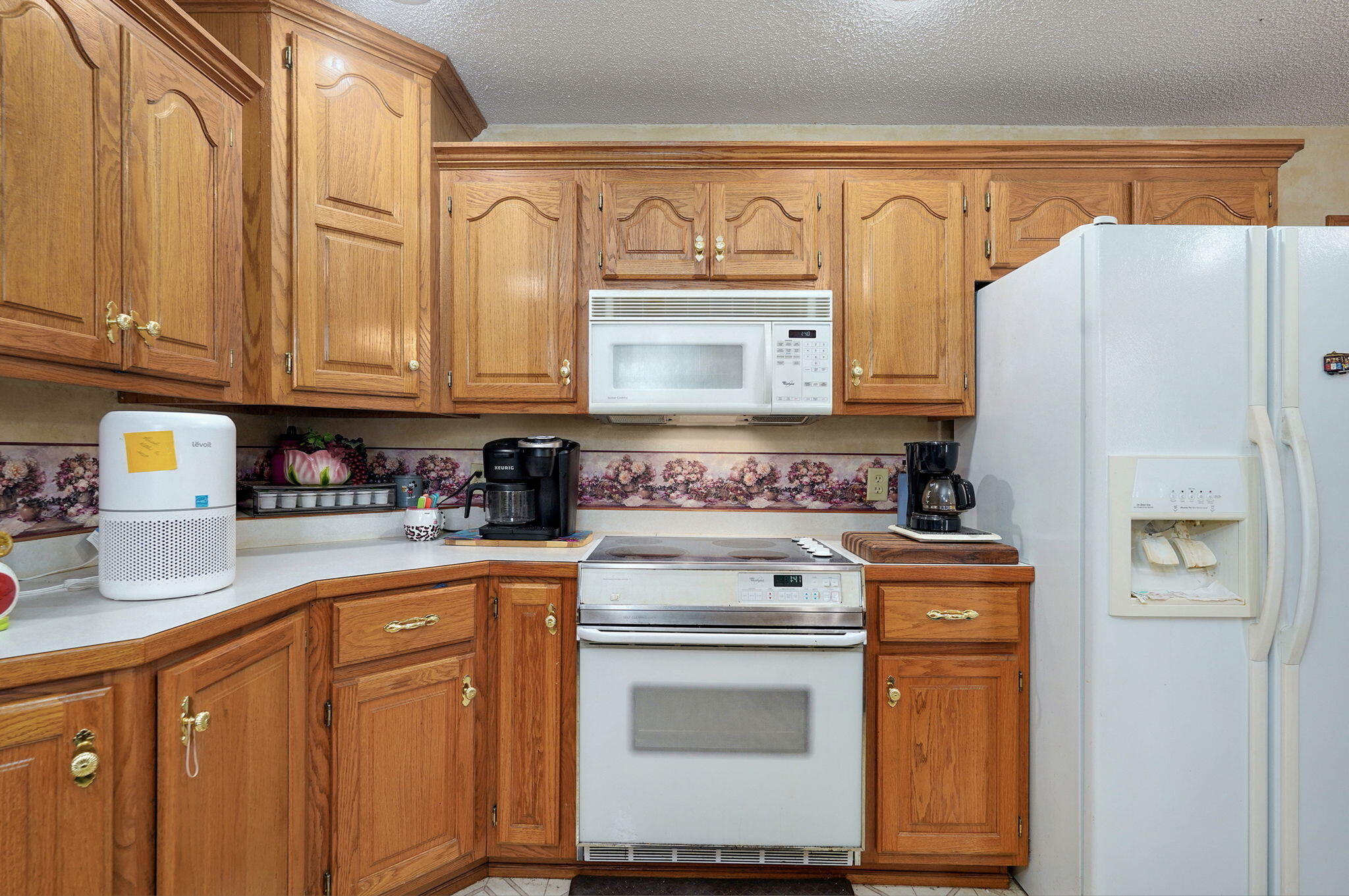 206 East Dennis Street Property Photo 10