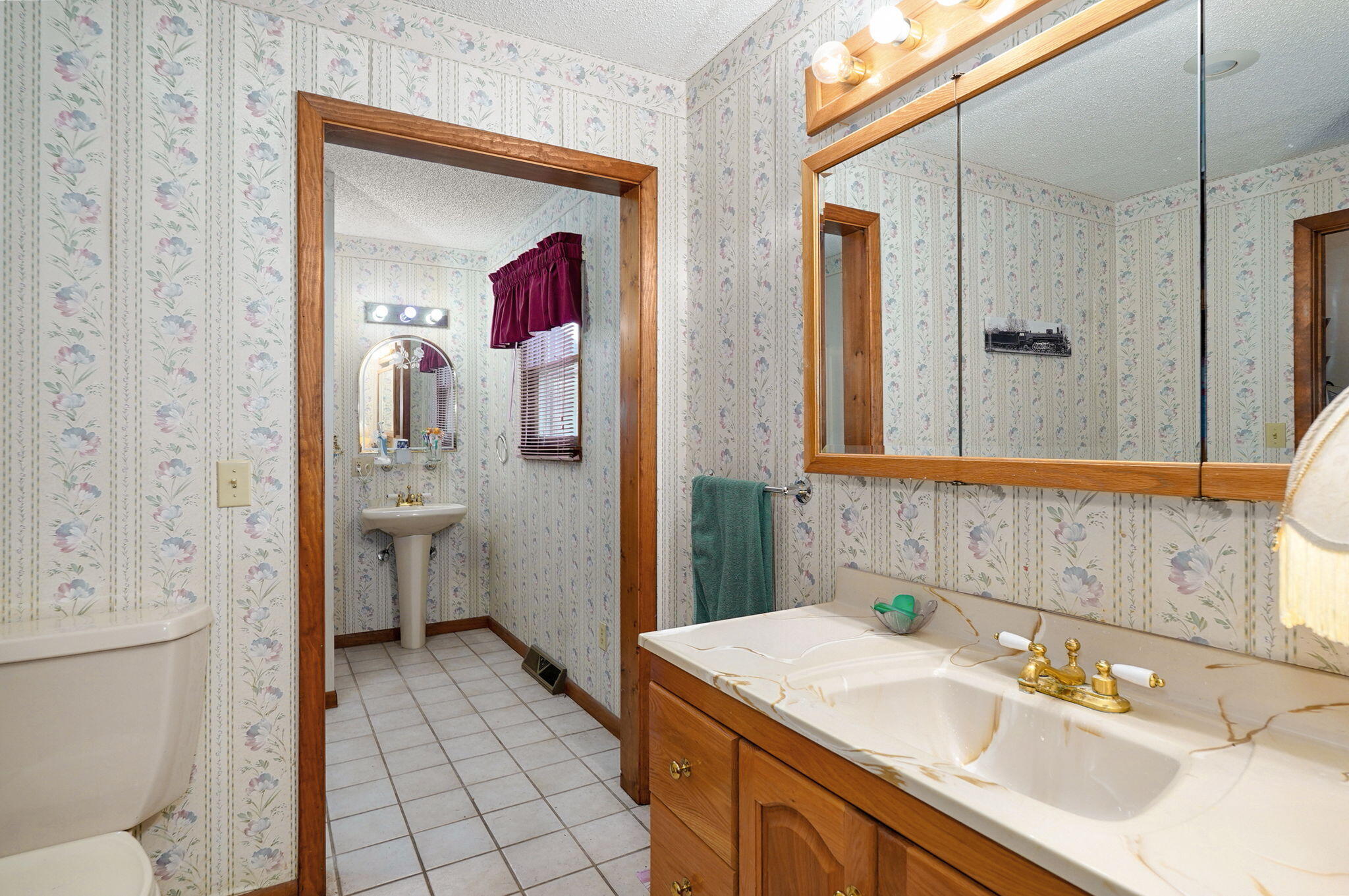 206 East Dennis Street Property Photo 19