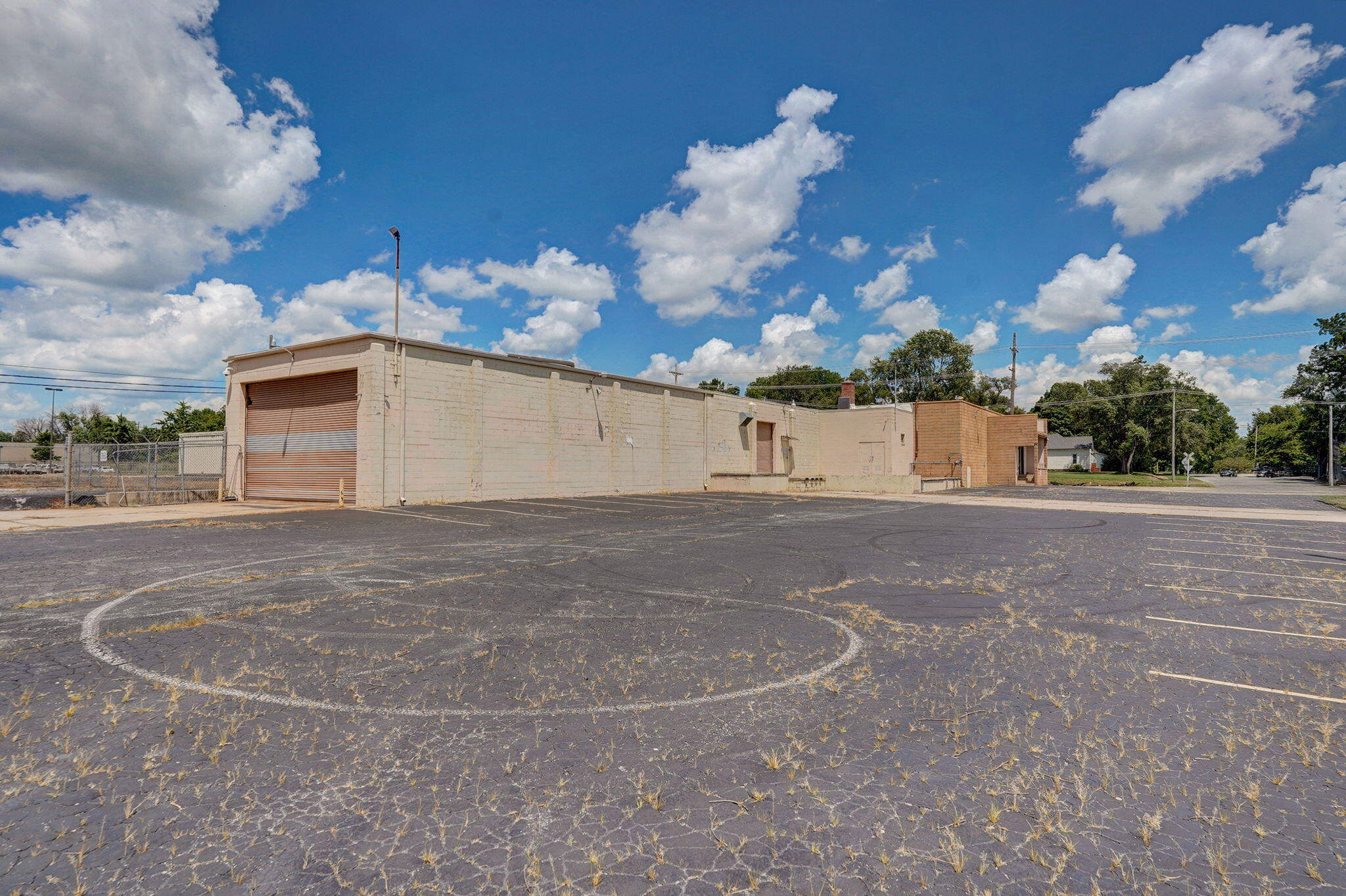 1301 West Webster Street Property Photo 5