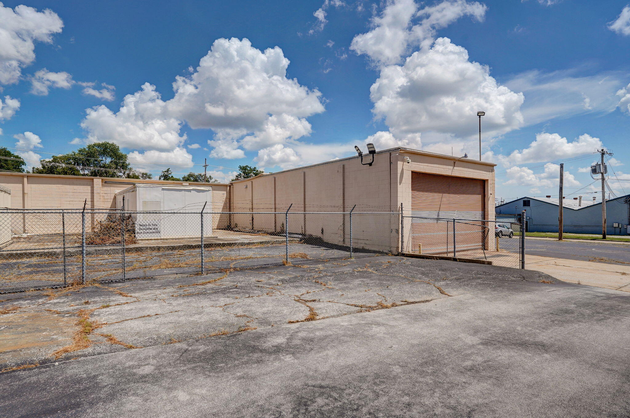 1301 West Webster Street Property Photo 7