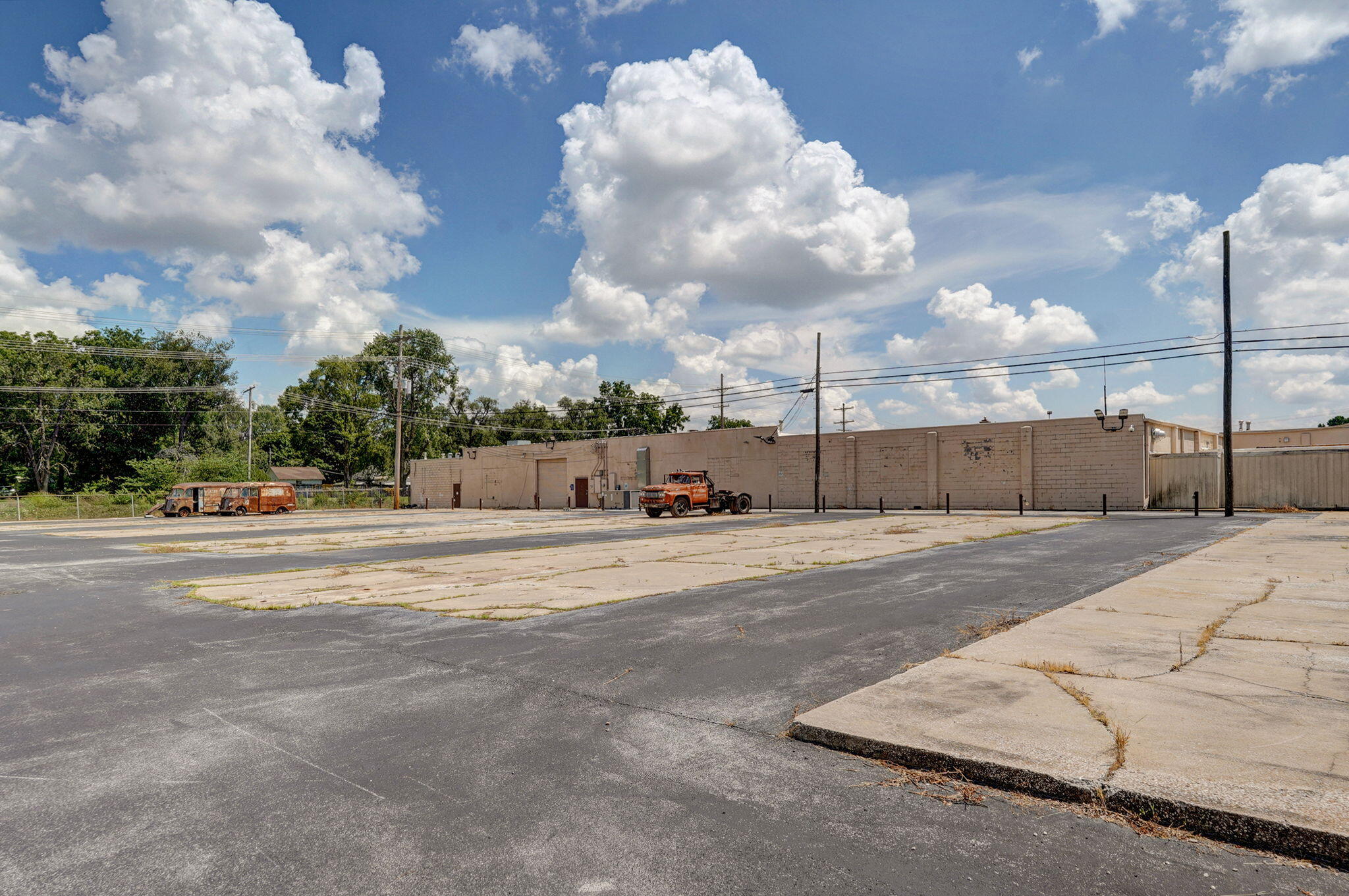 1301 West Webster Street Property Photo 10