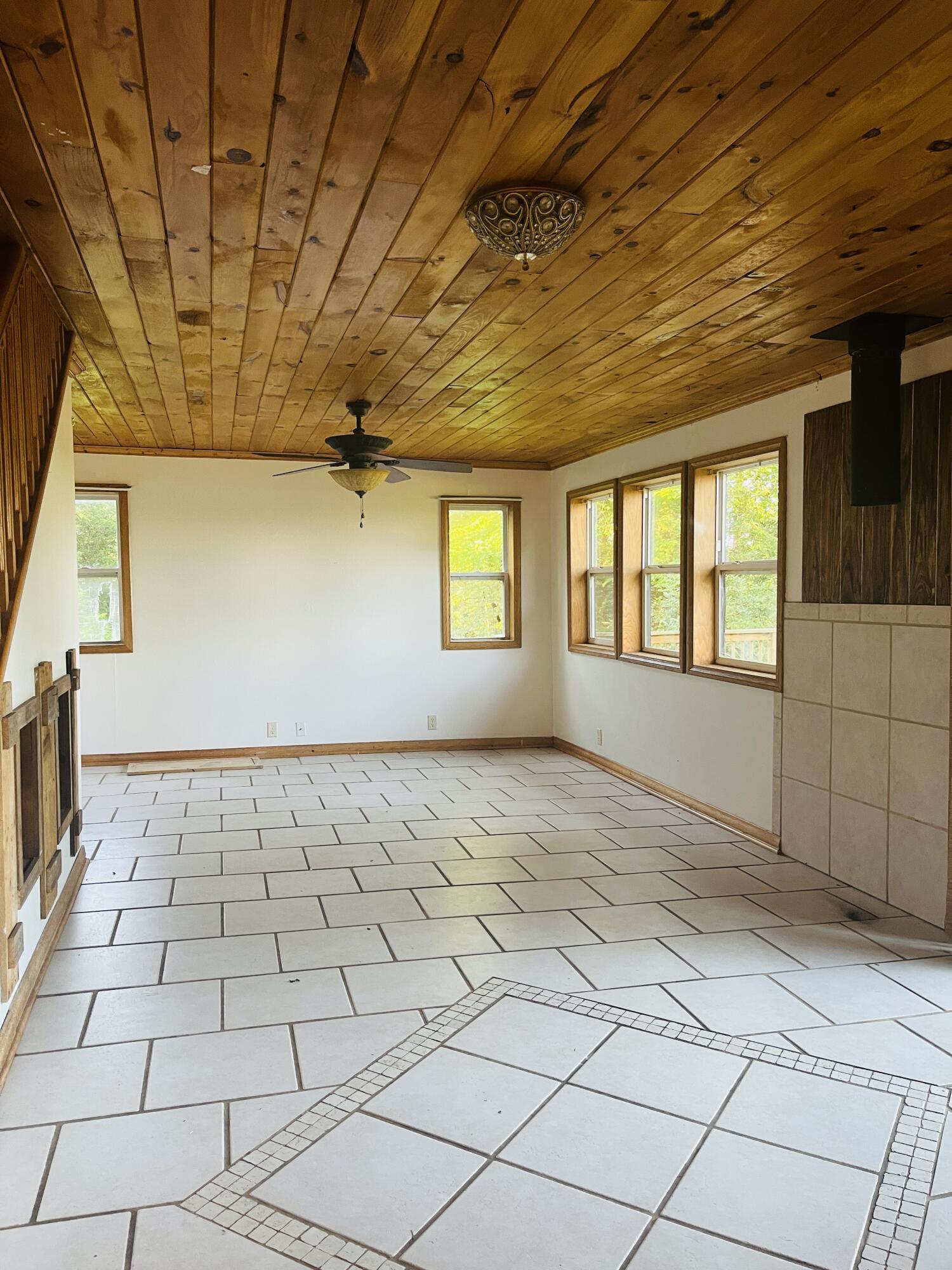58 Jersey Lane Property Photo 13