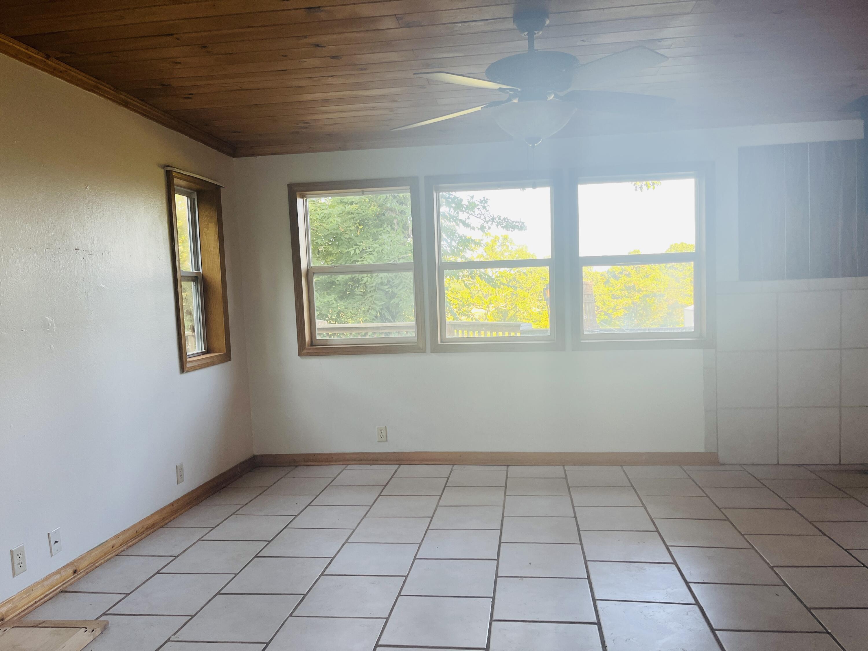 58 Jersey Lane Property Photo 14