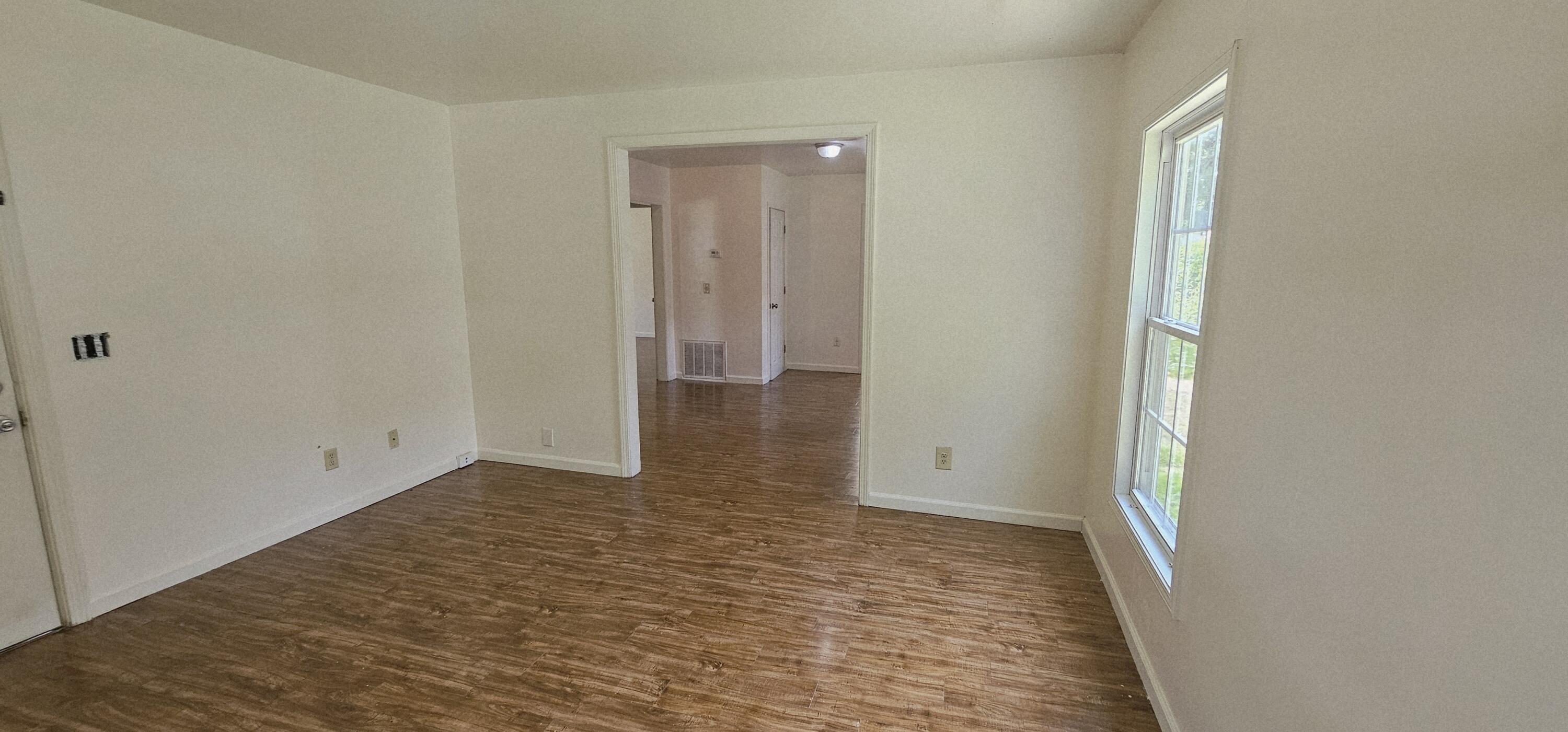 830 West Scott Street Property Photo 2