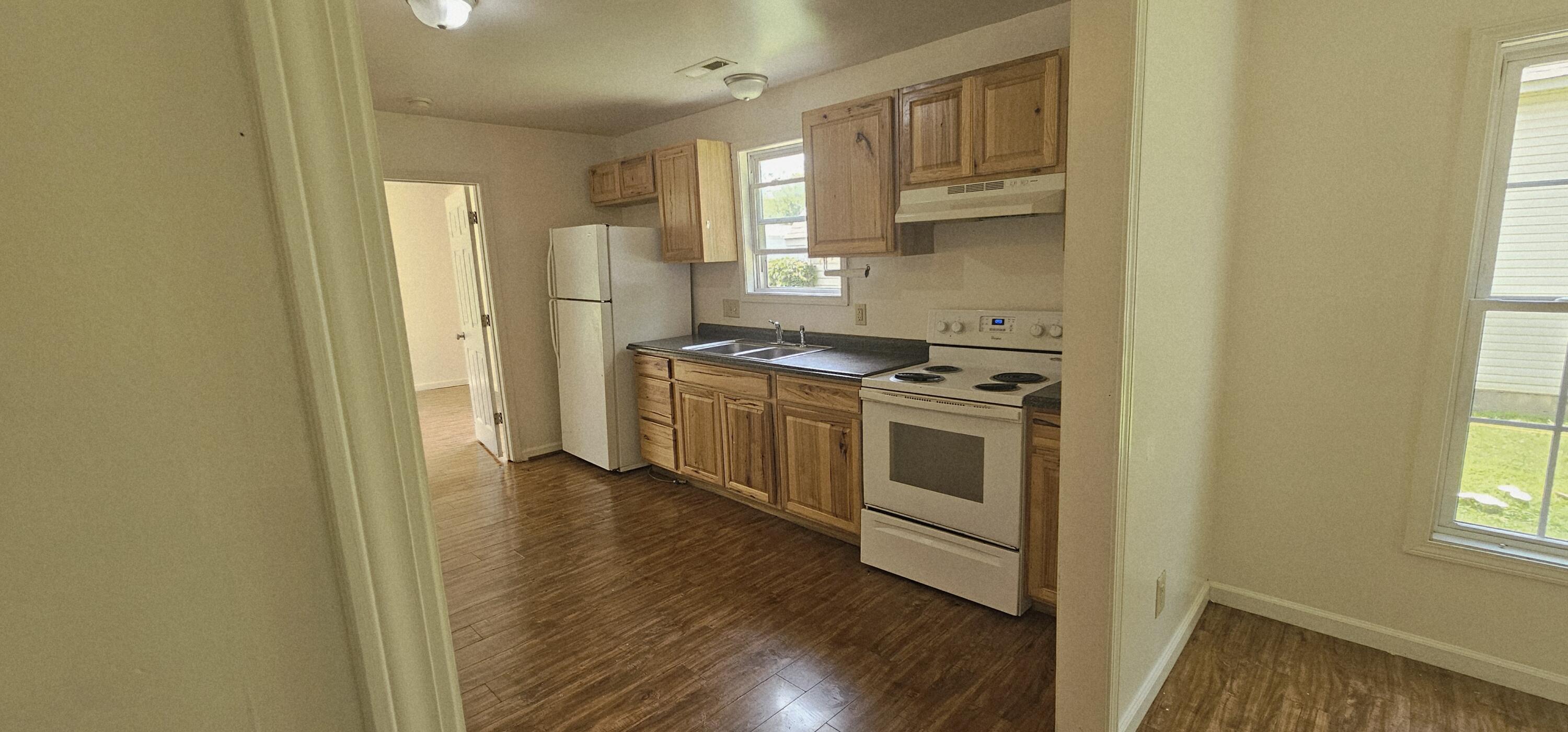 830 West Scott Street Property Photo 7