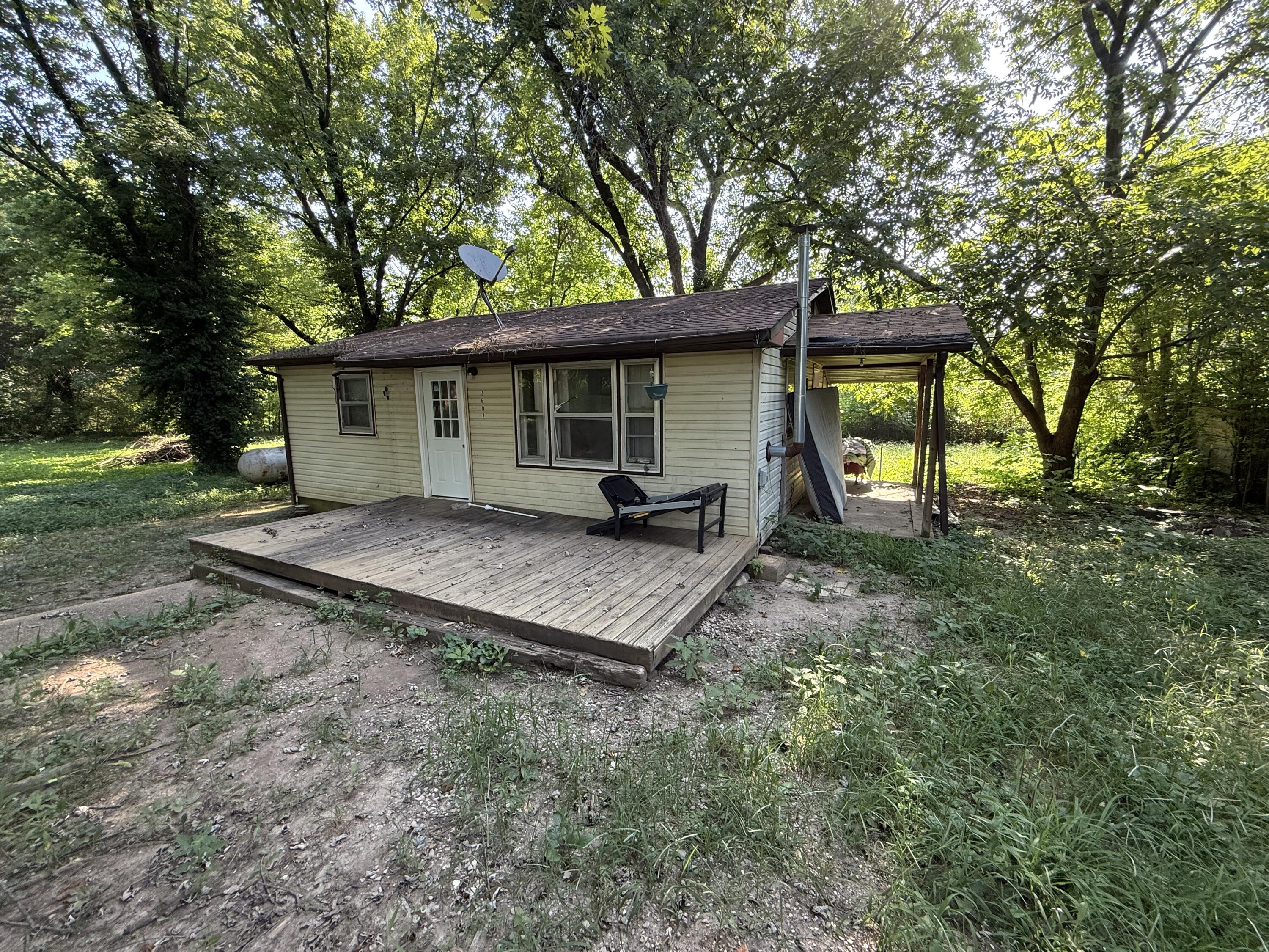 7602 Maple Street Property Photo 5