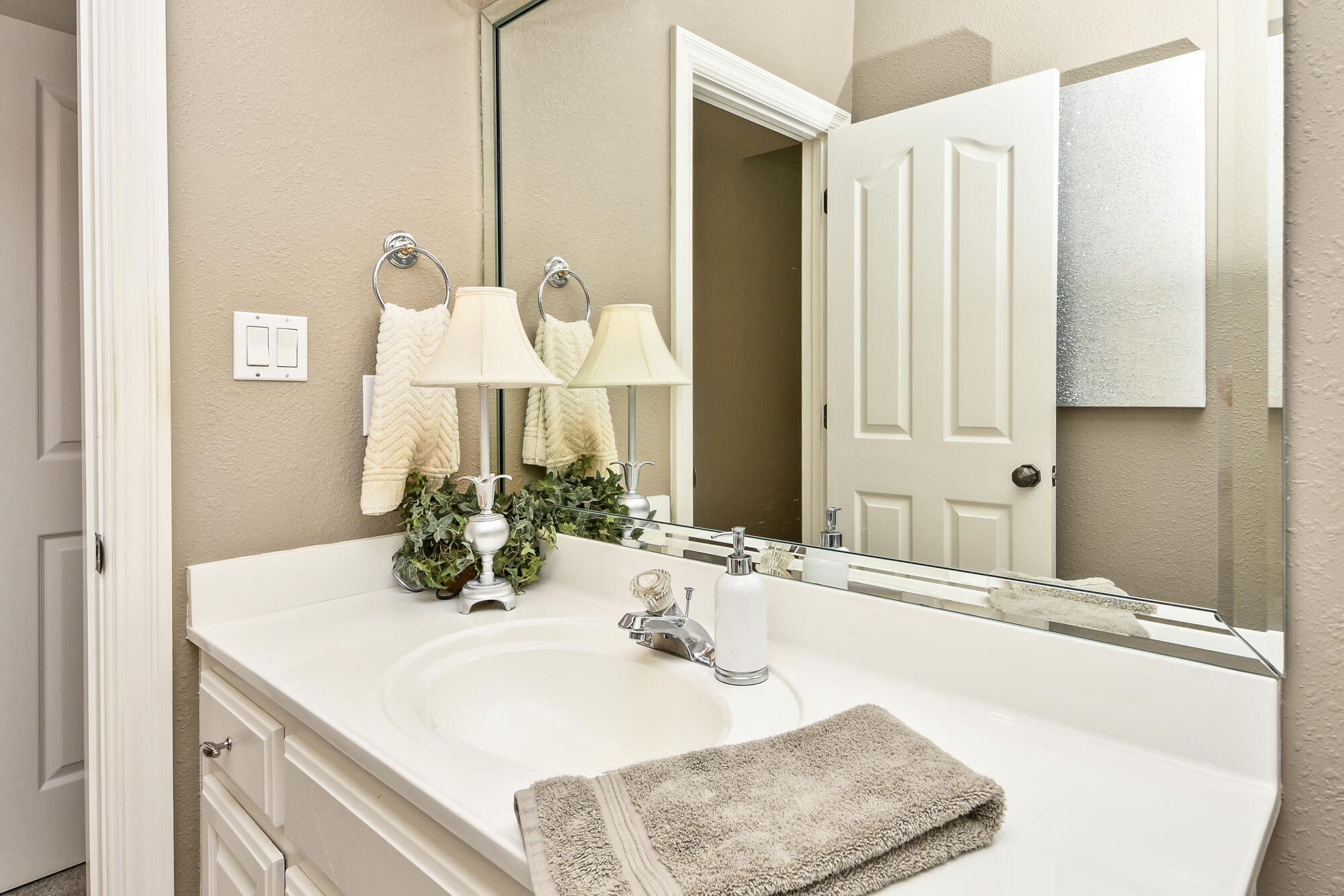 5650 South Coldstream Drive Property Photo 52
