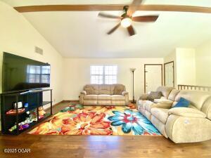 4815 Kingswood Lane Property Photo 7