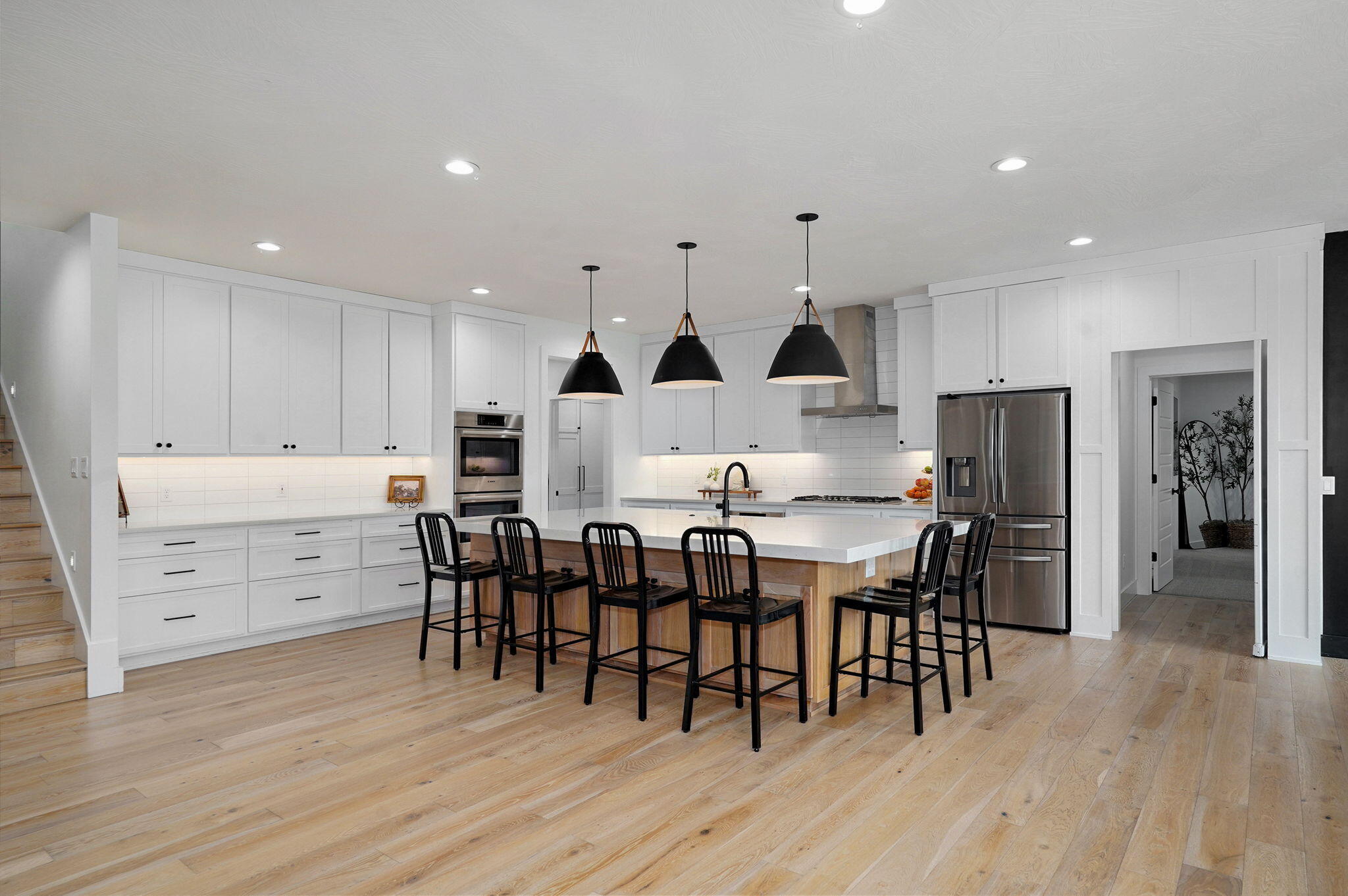 6116 South Hampton Avenue Property Photo 12