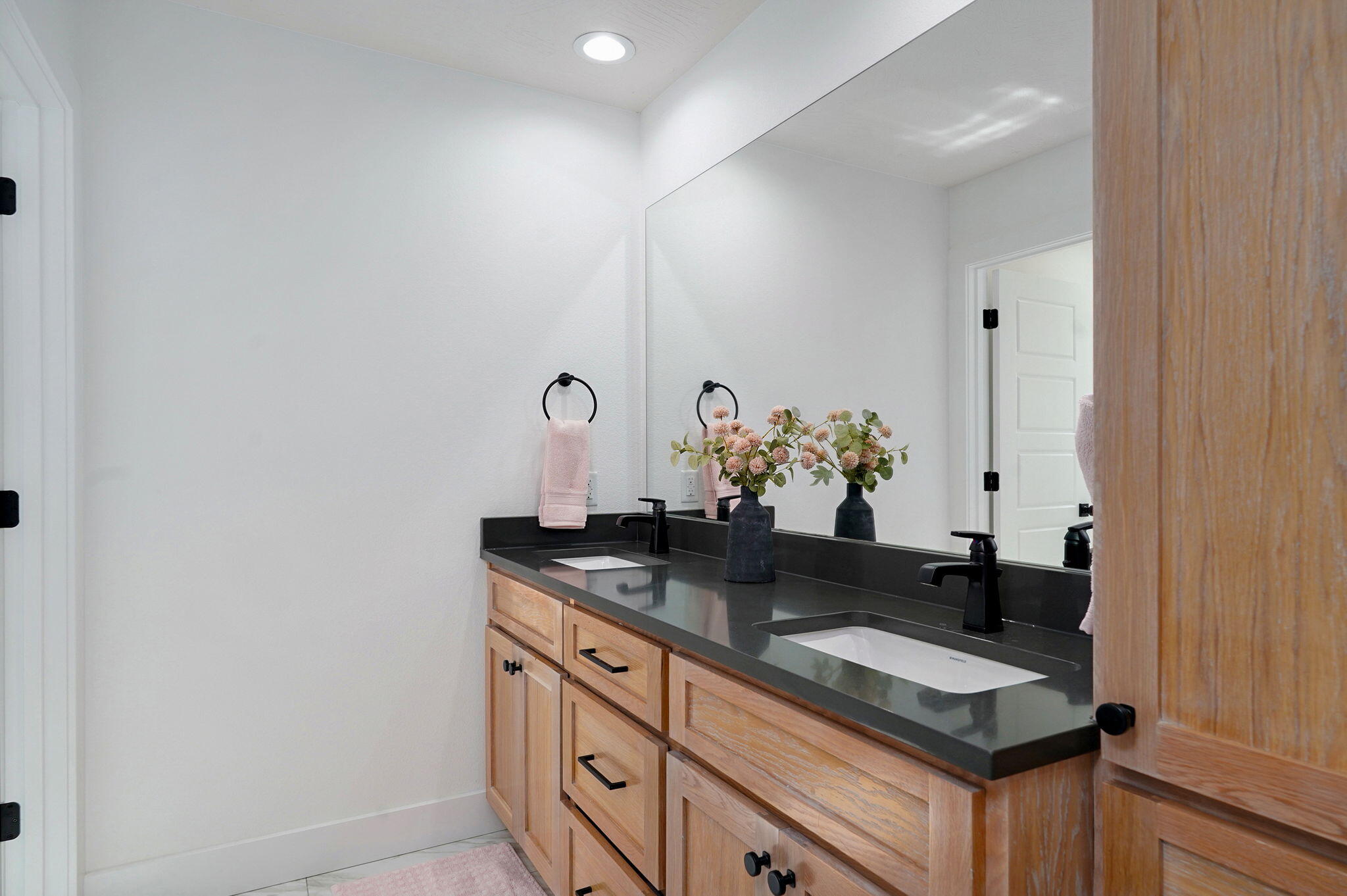 6116 South Hampton Avenue Property Photo 41