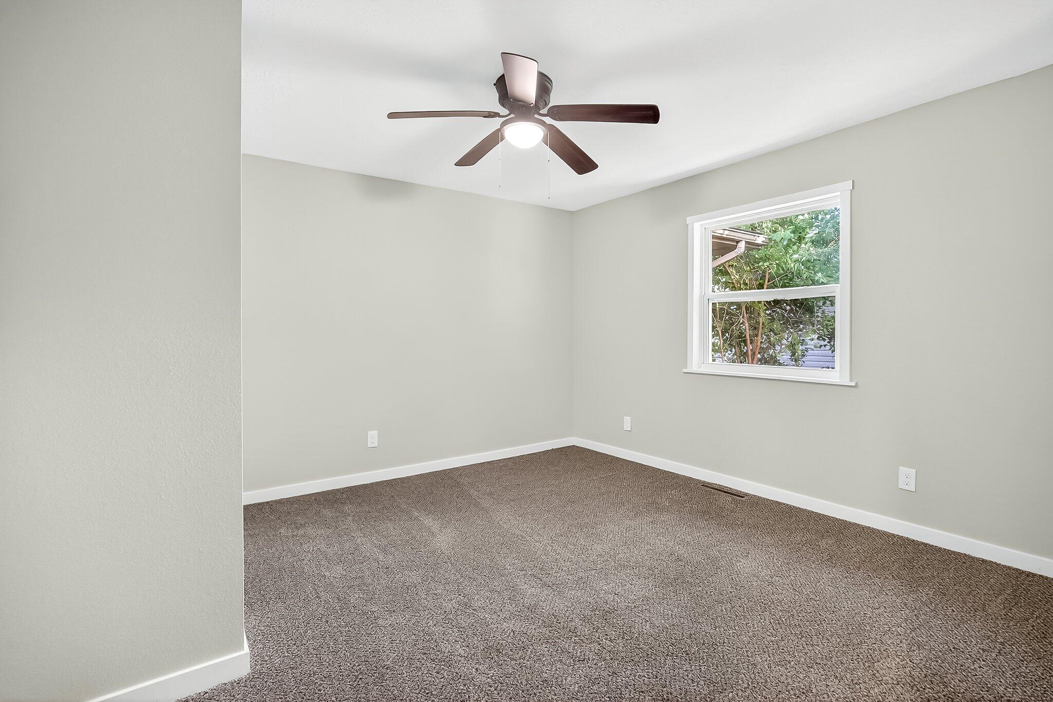 1674 South Catalina Avenue Property Photo 23