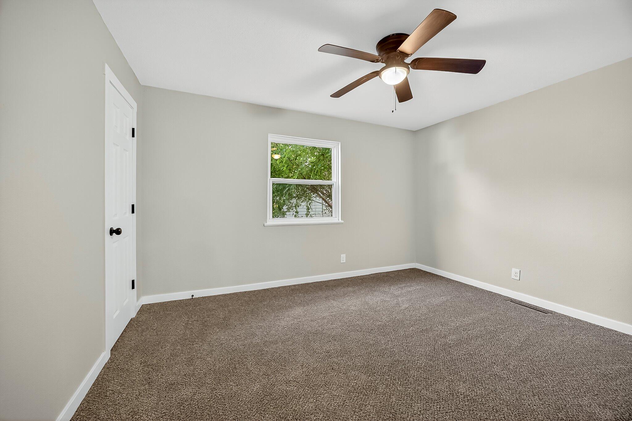 1674 South Catalina Avenue Property Photo 28