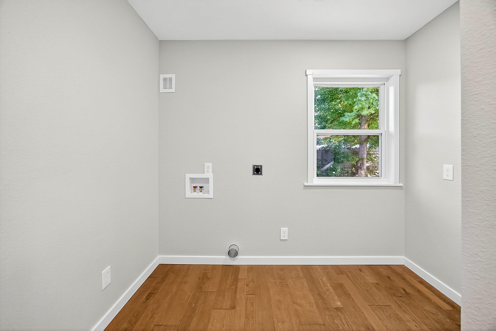 1674 South Catalina Avenue Property Photo 33