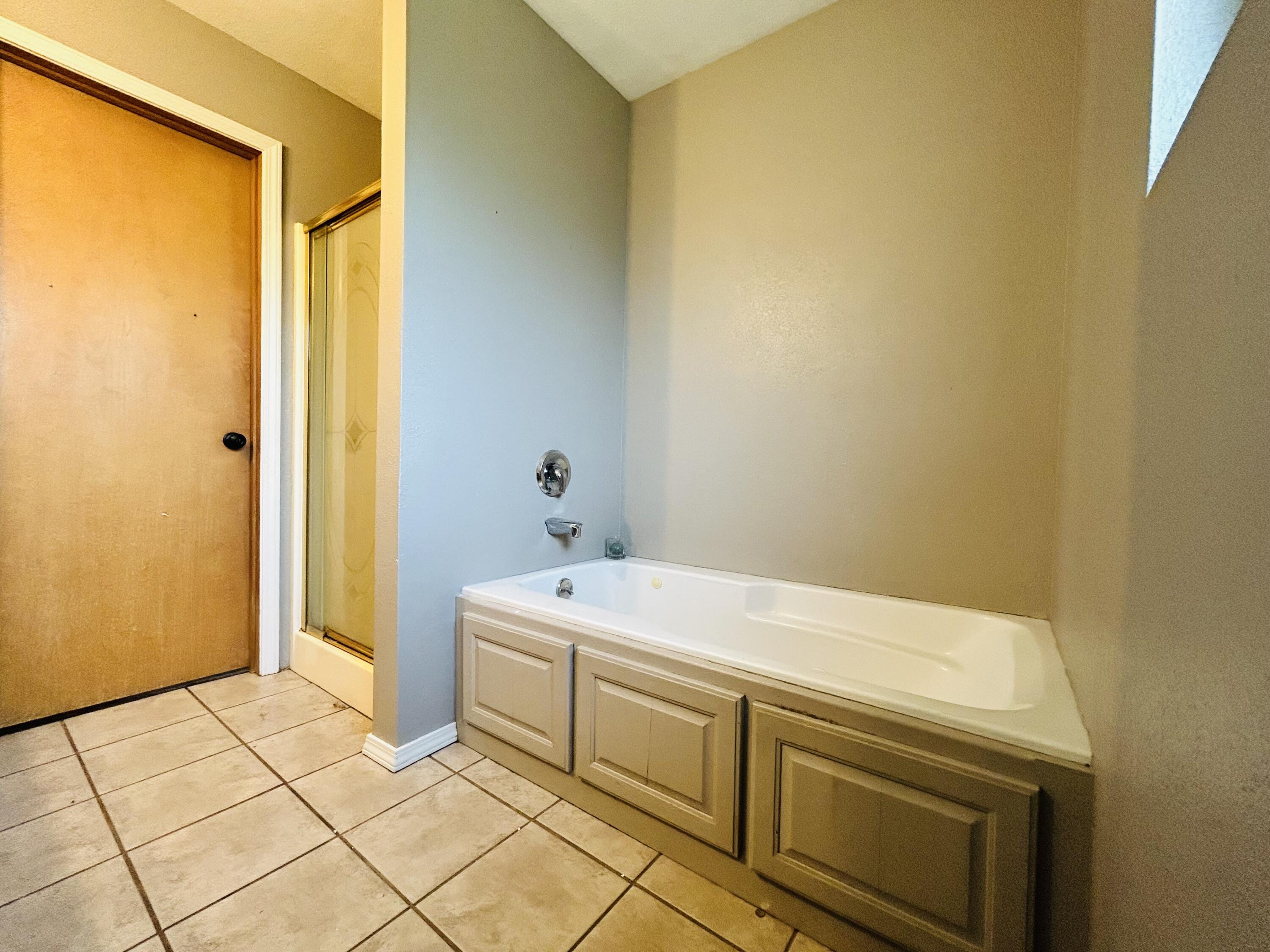 995 South Natalie Avenue Property Photo 8