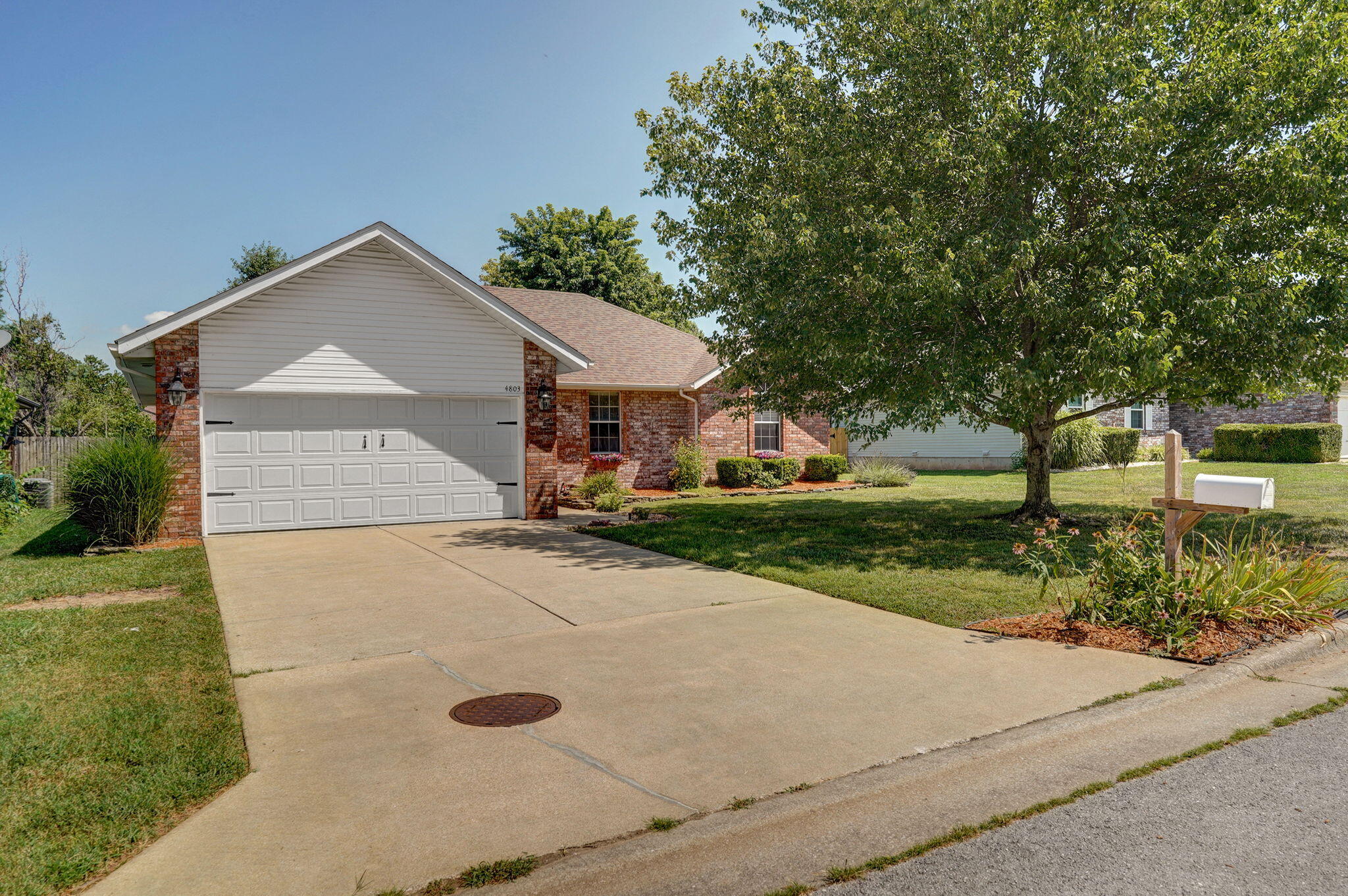 4803 West Tilden Court Property Photo 2