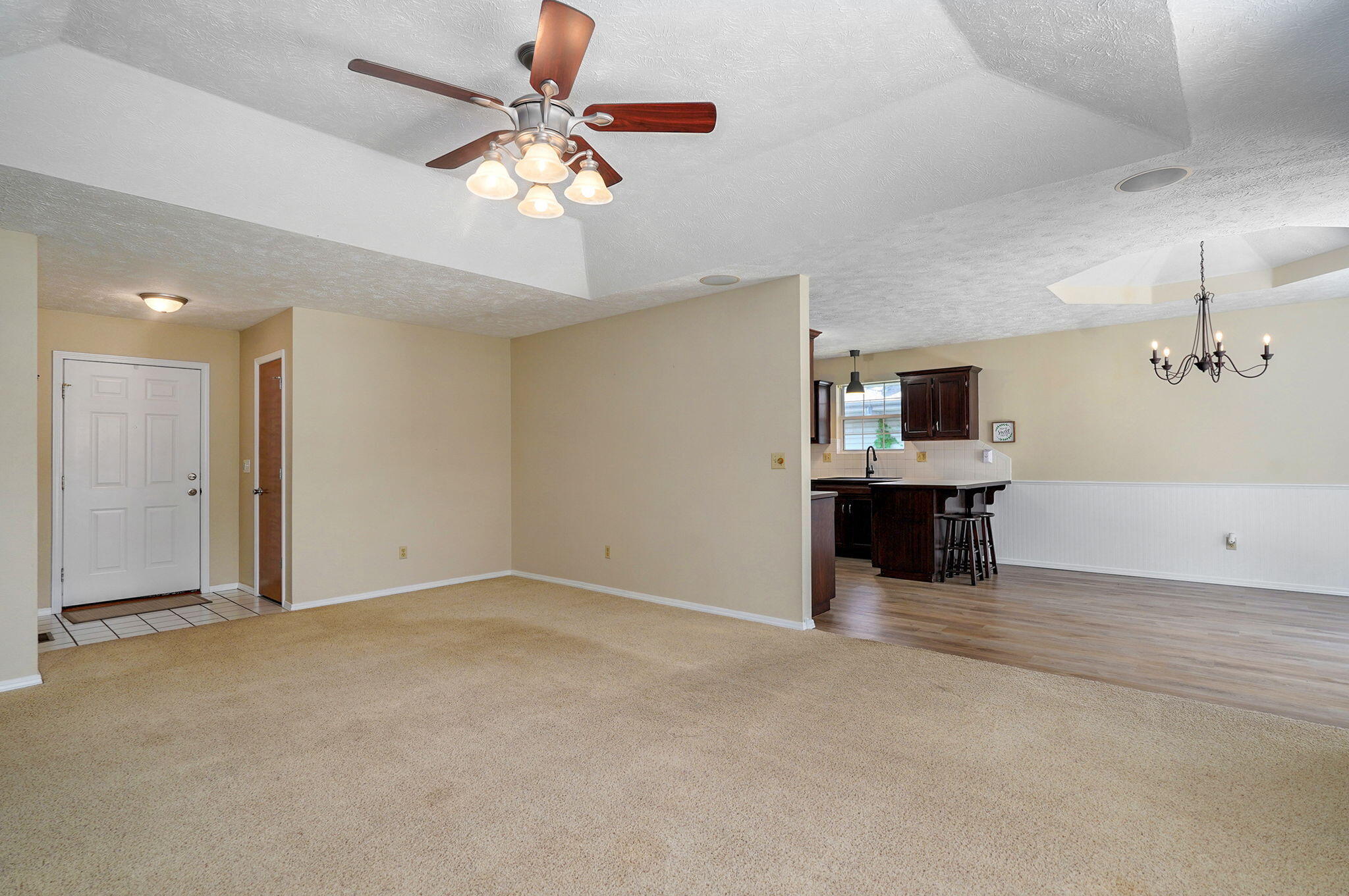 4803 West Tilden Court Property Photo 8