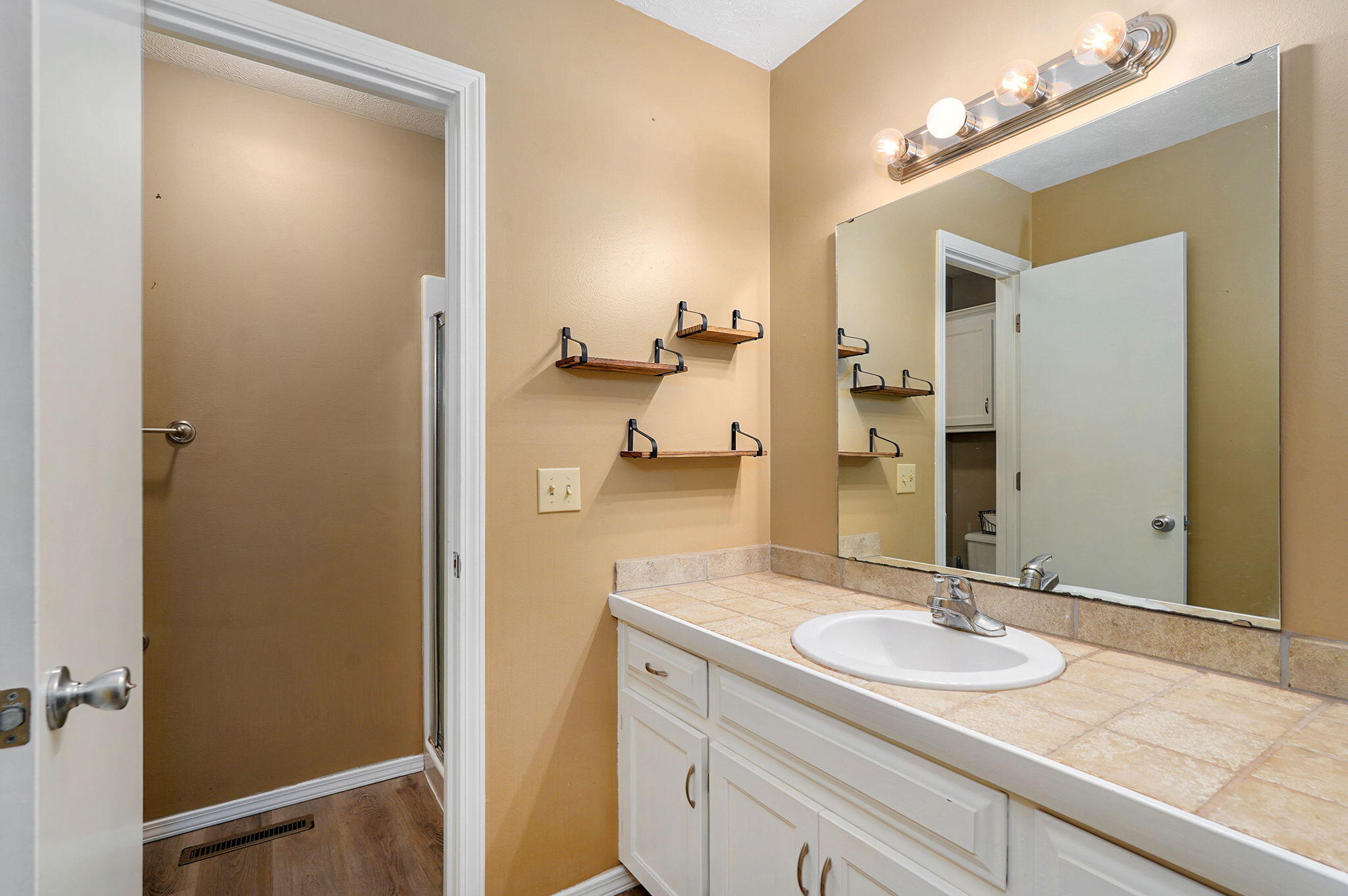 4803 West Tilden Court Property Photo 16