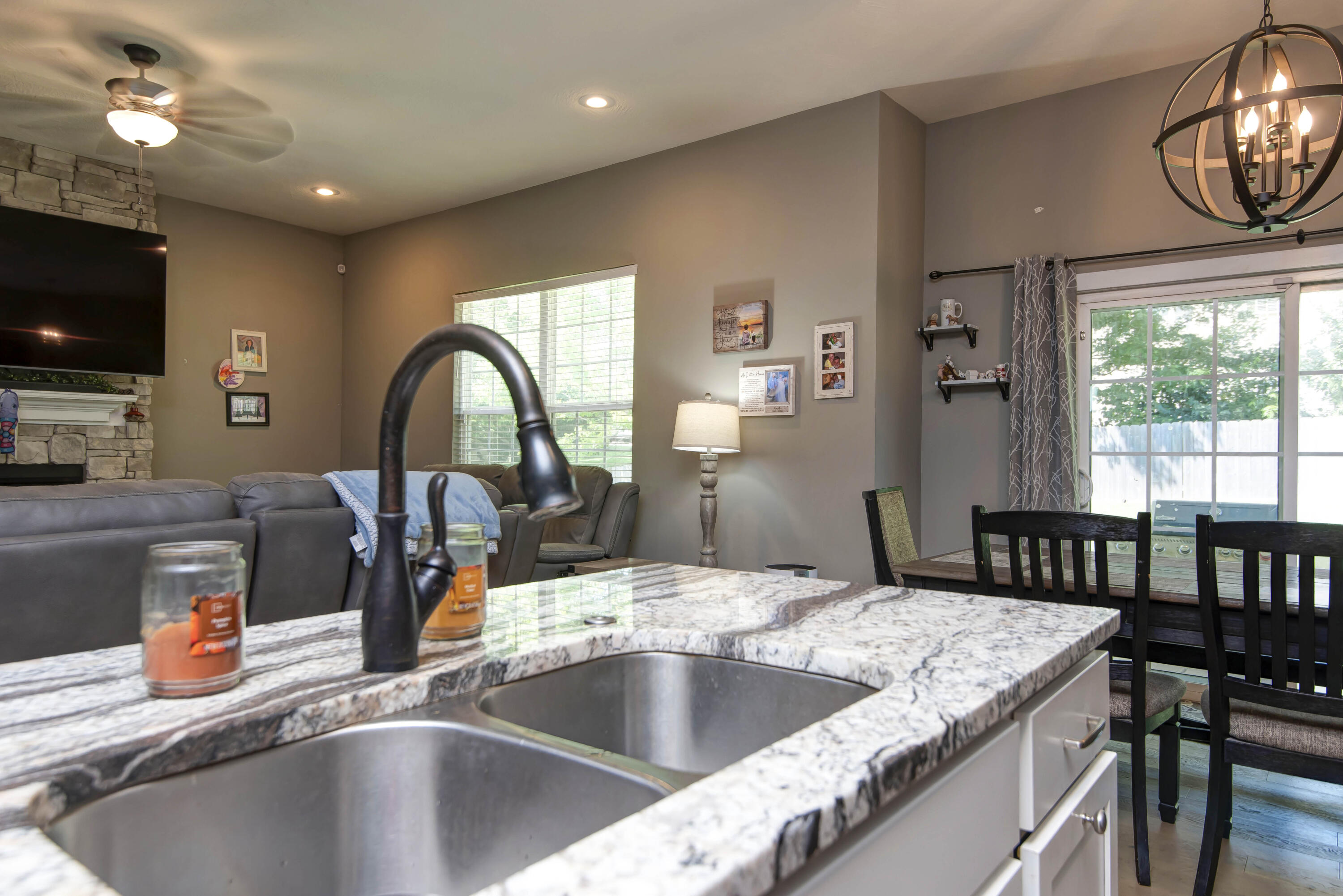 721 Rippling Creek Road Property Photo 15