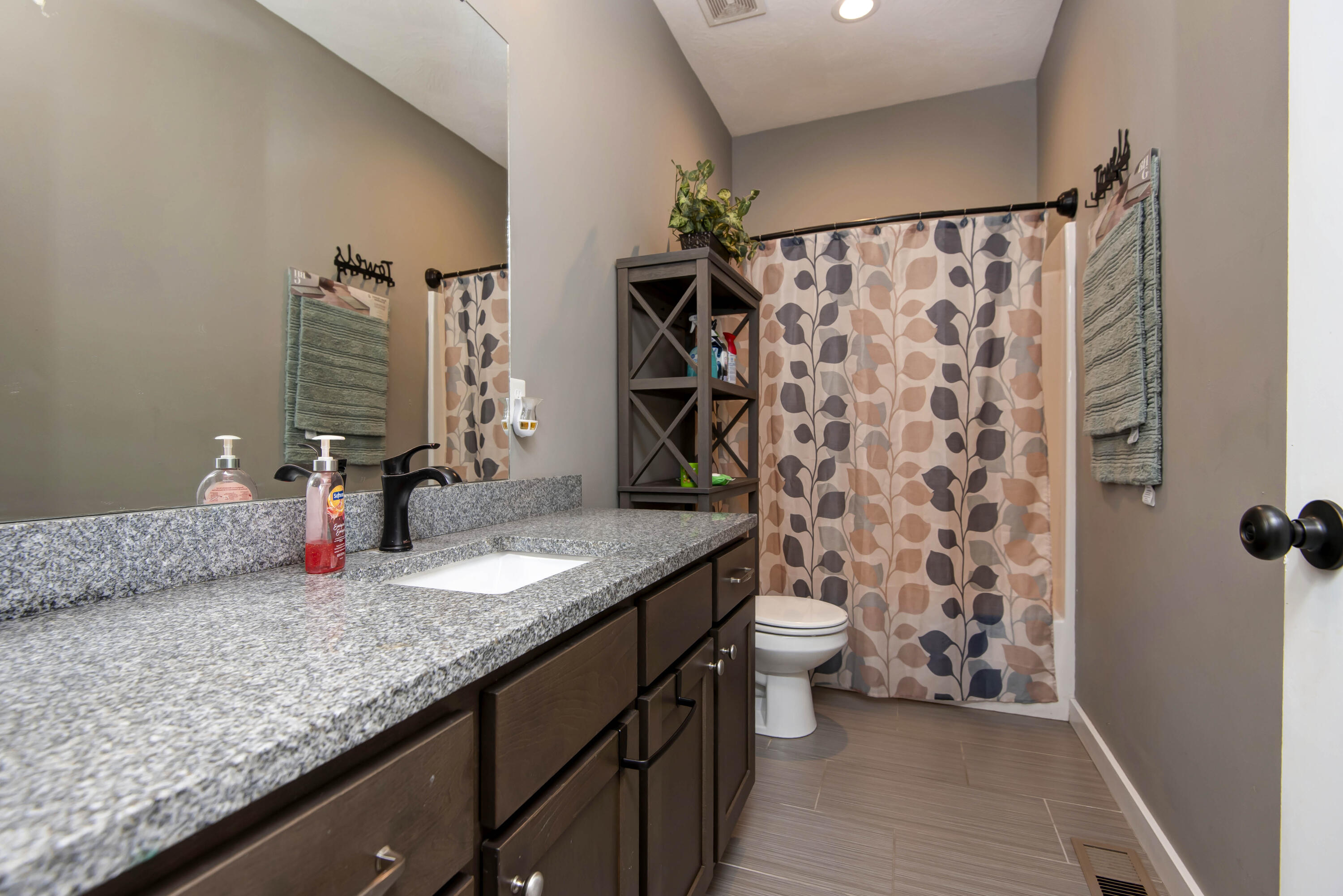 721 Rippling Creek Road Property Photo 25