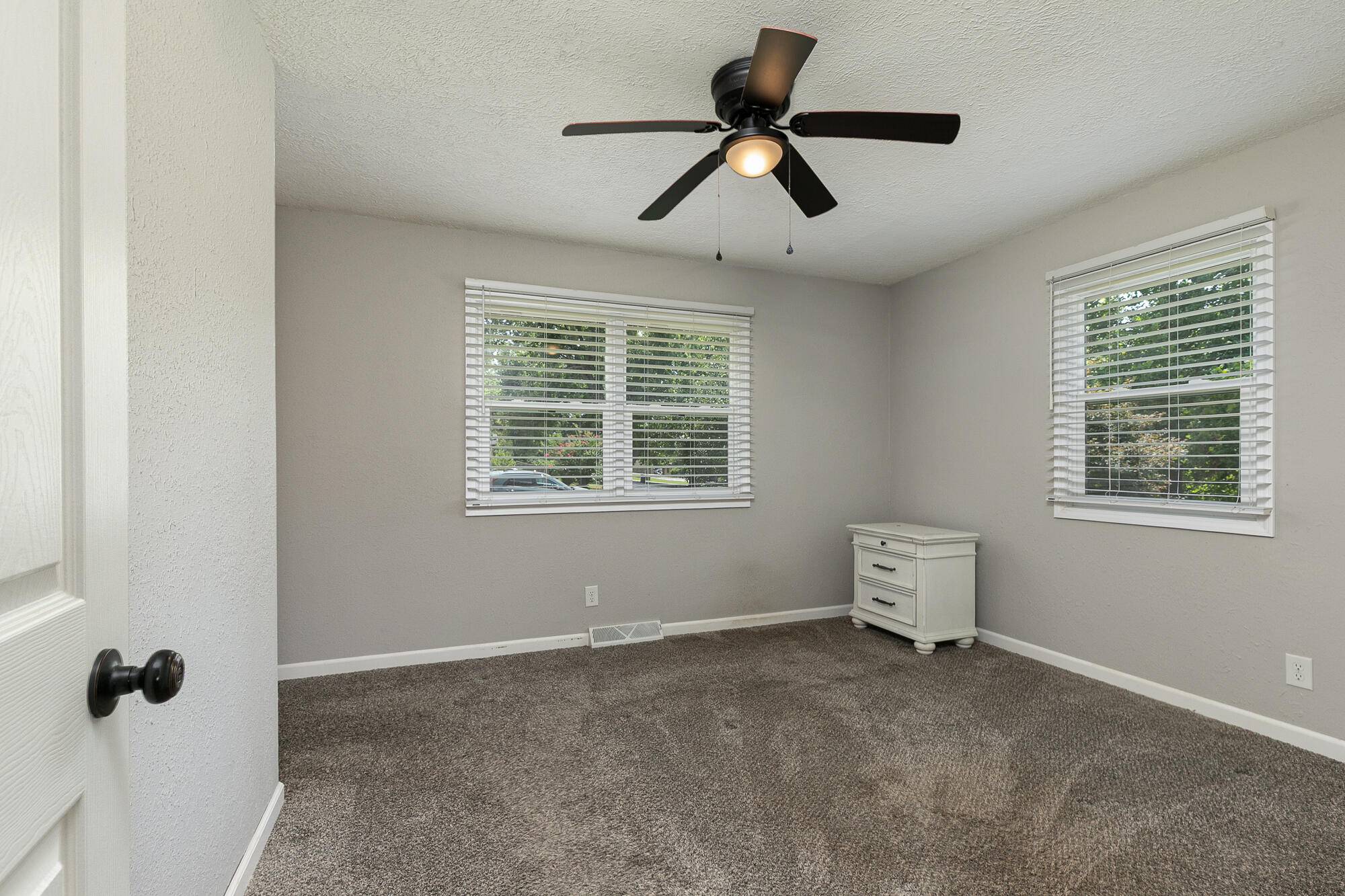 1711 South 11th Avenue Property Photo 19