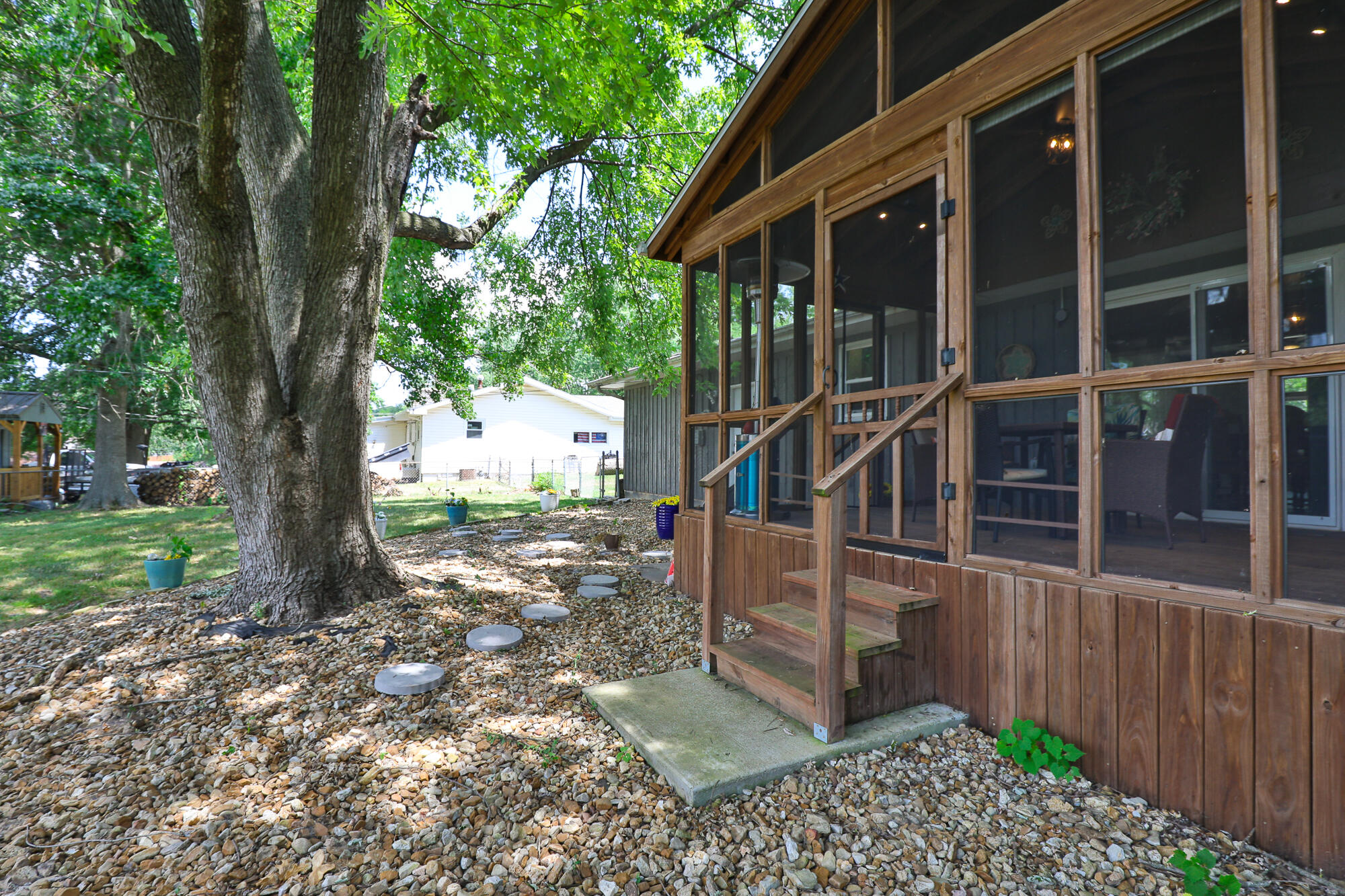 1711 South 11th Avenue Property Photo 24