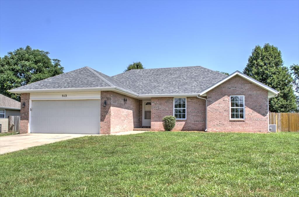 513 Pine Street Property Photo 1