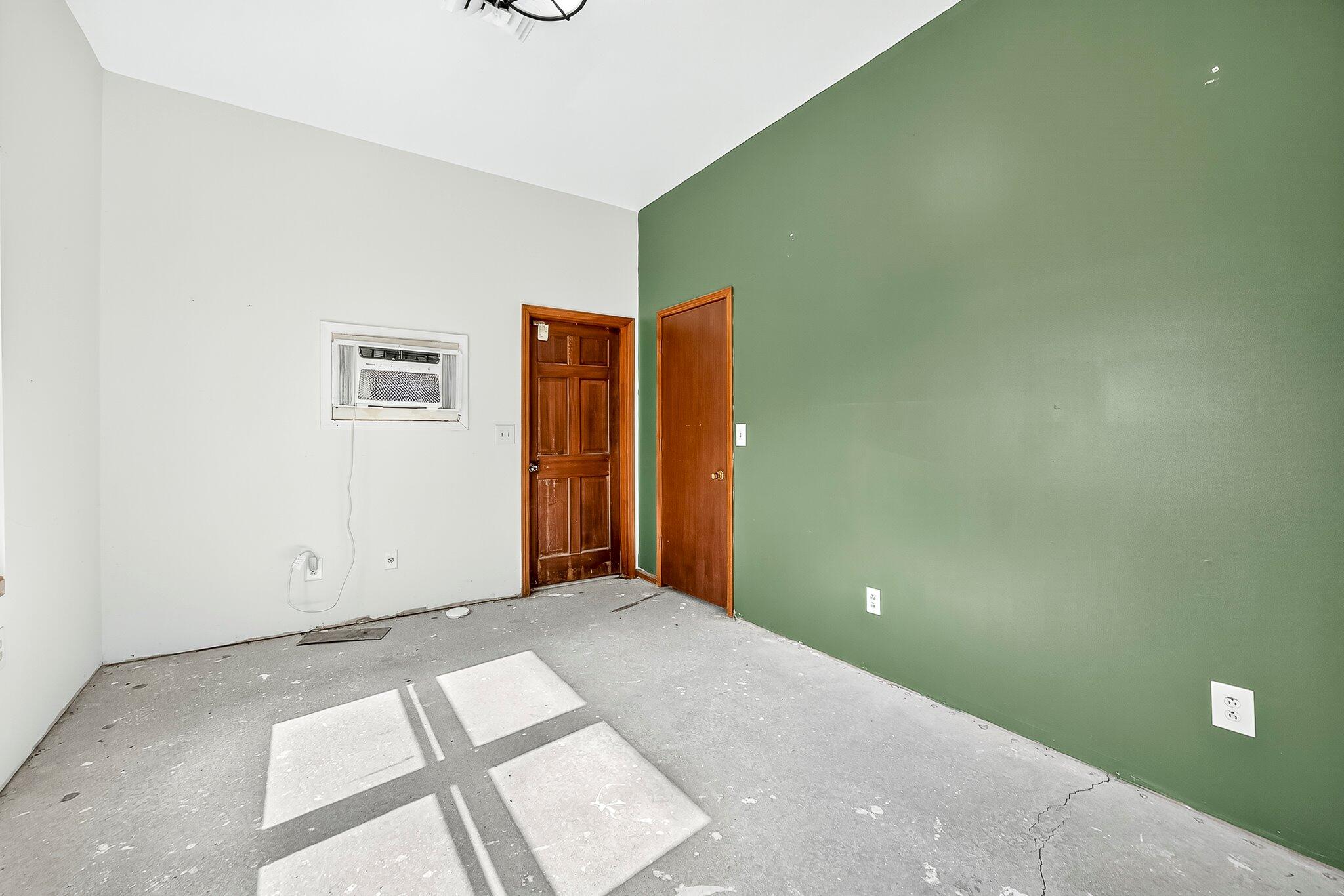 206 North Main Street Property Photo 28