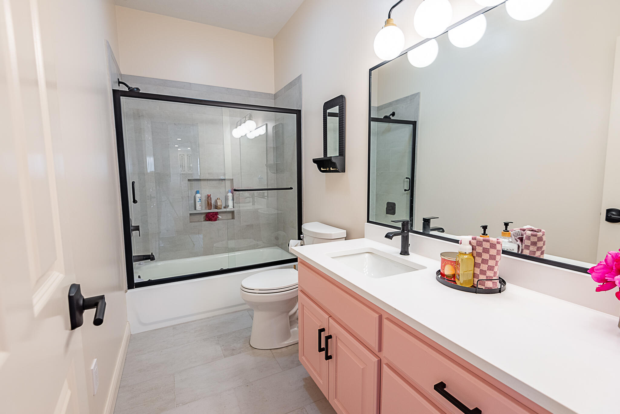5407 East Farm Road 174 Property Photo 43
