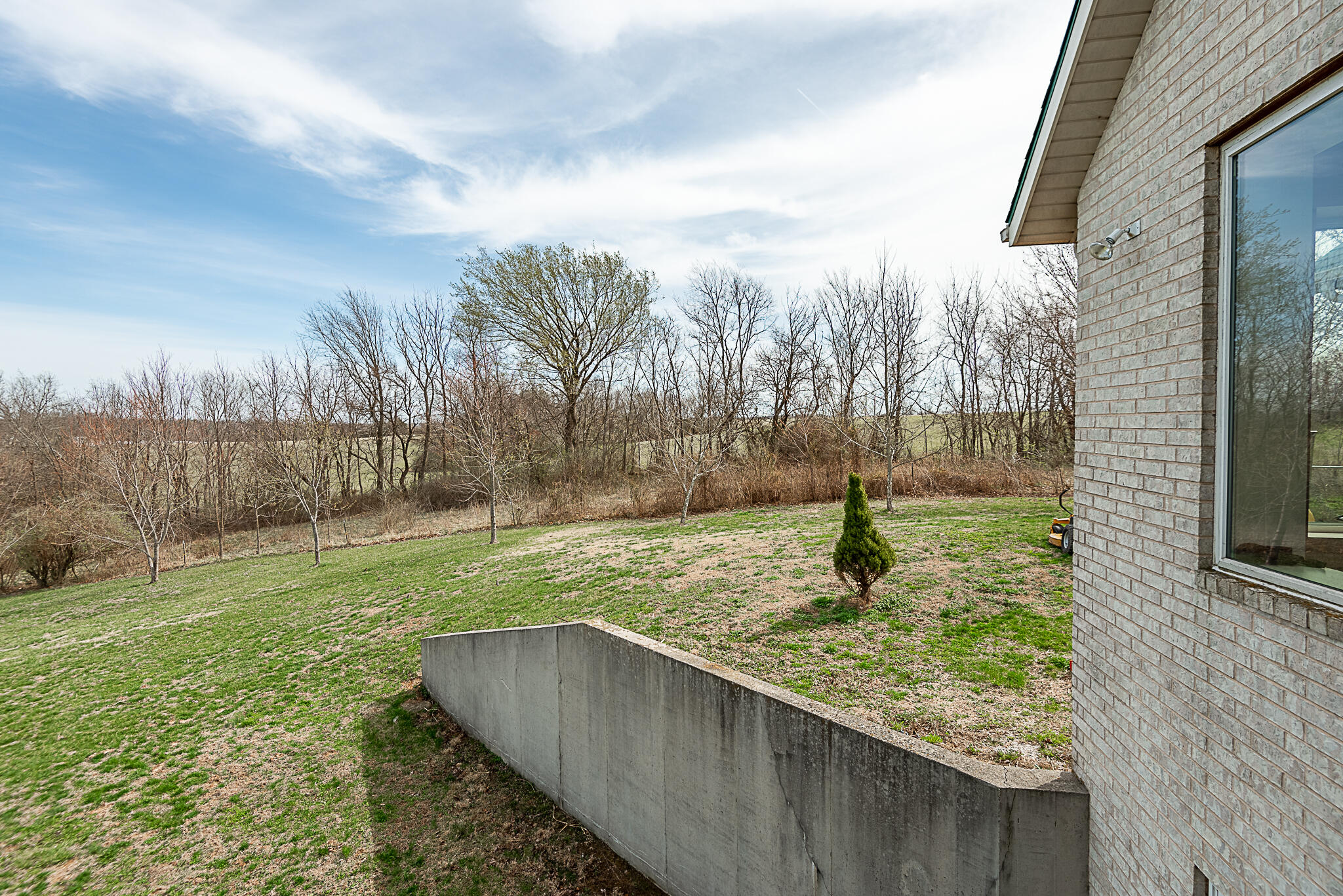 5407 East Farm Road 174 Property Photo 74