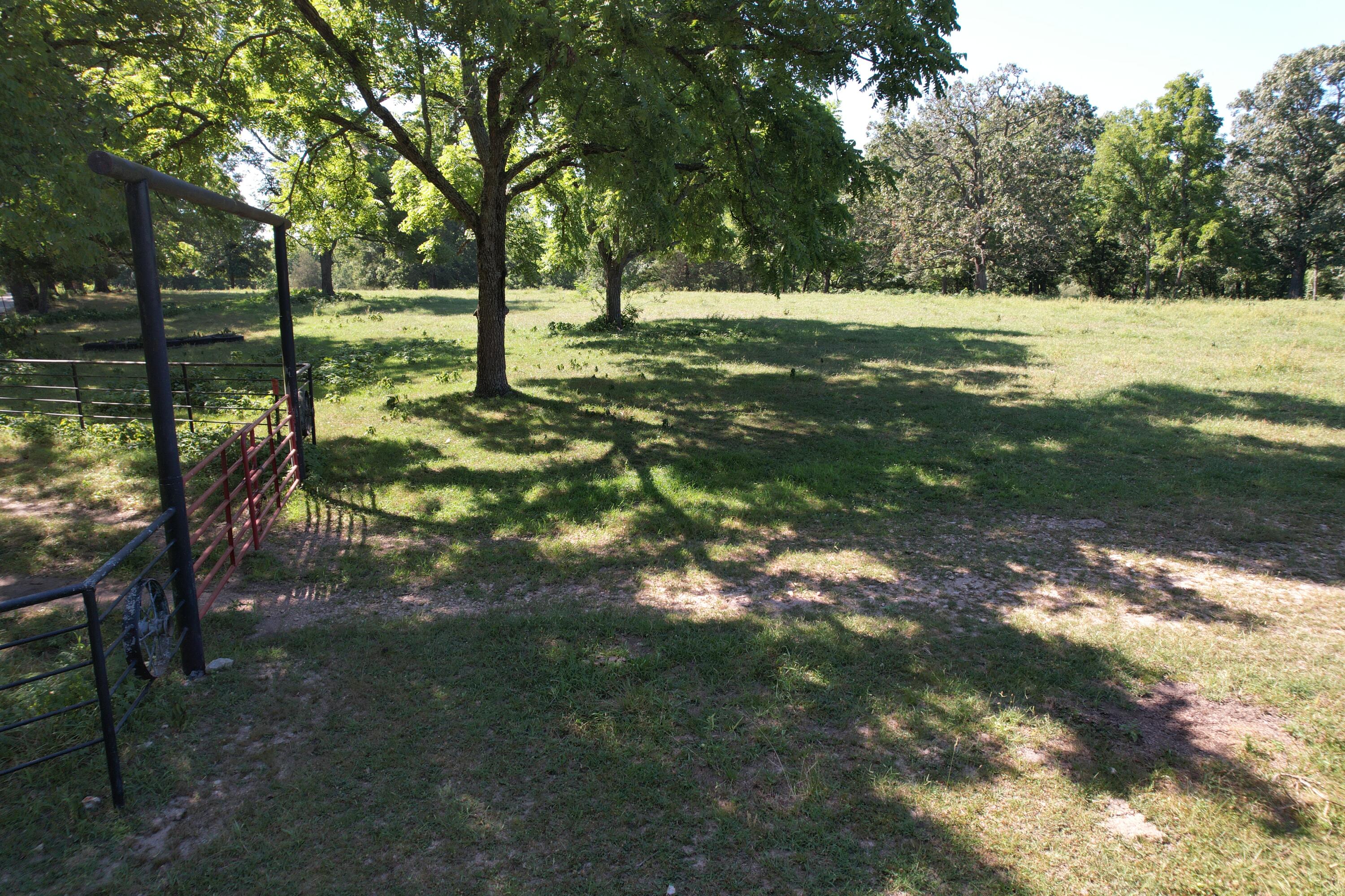 Tract 1 0000 Farm Road 1085 Property Photo 31