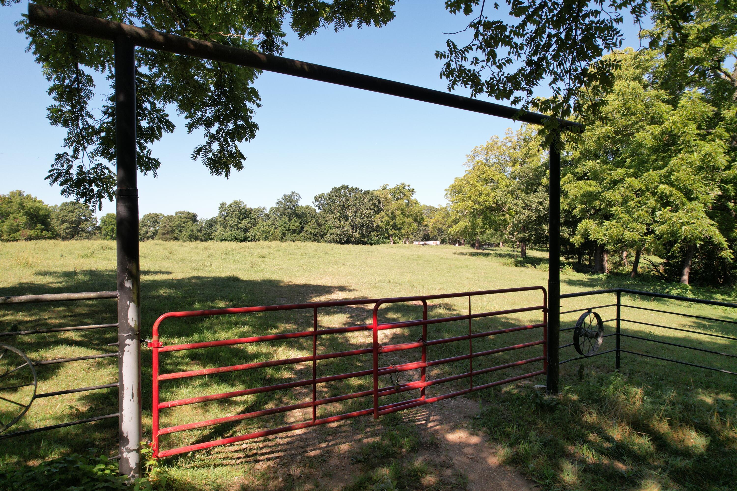 Tract 1 0000 Farm Road 1085 Property Photo 34
