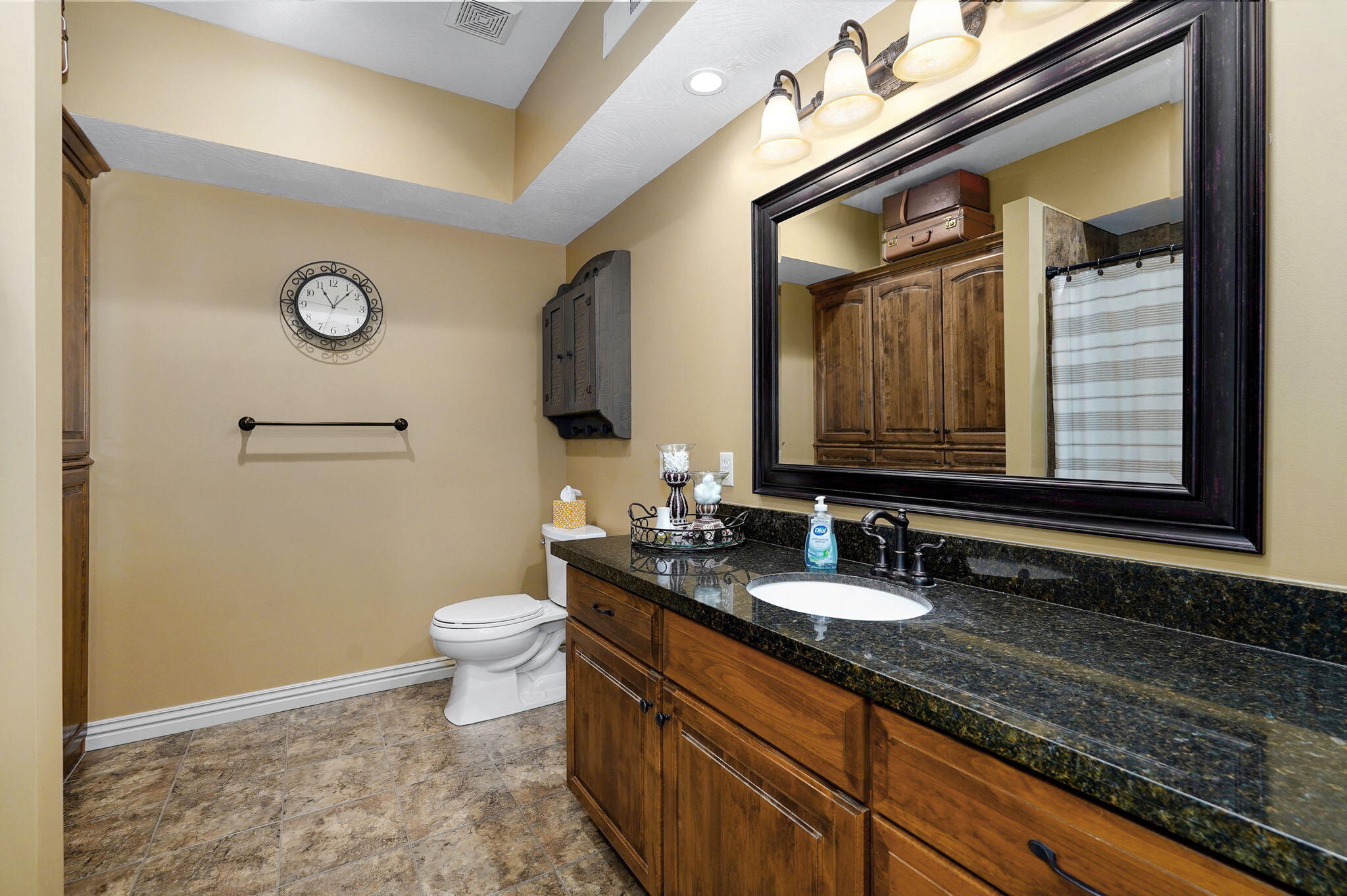 4363 East Misty Woods Street Property Photo 52