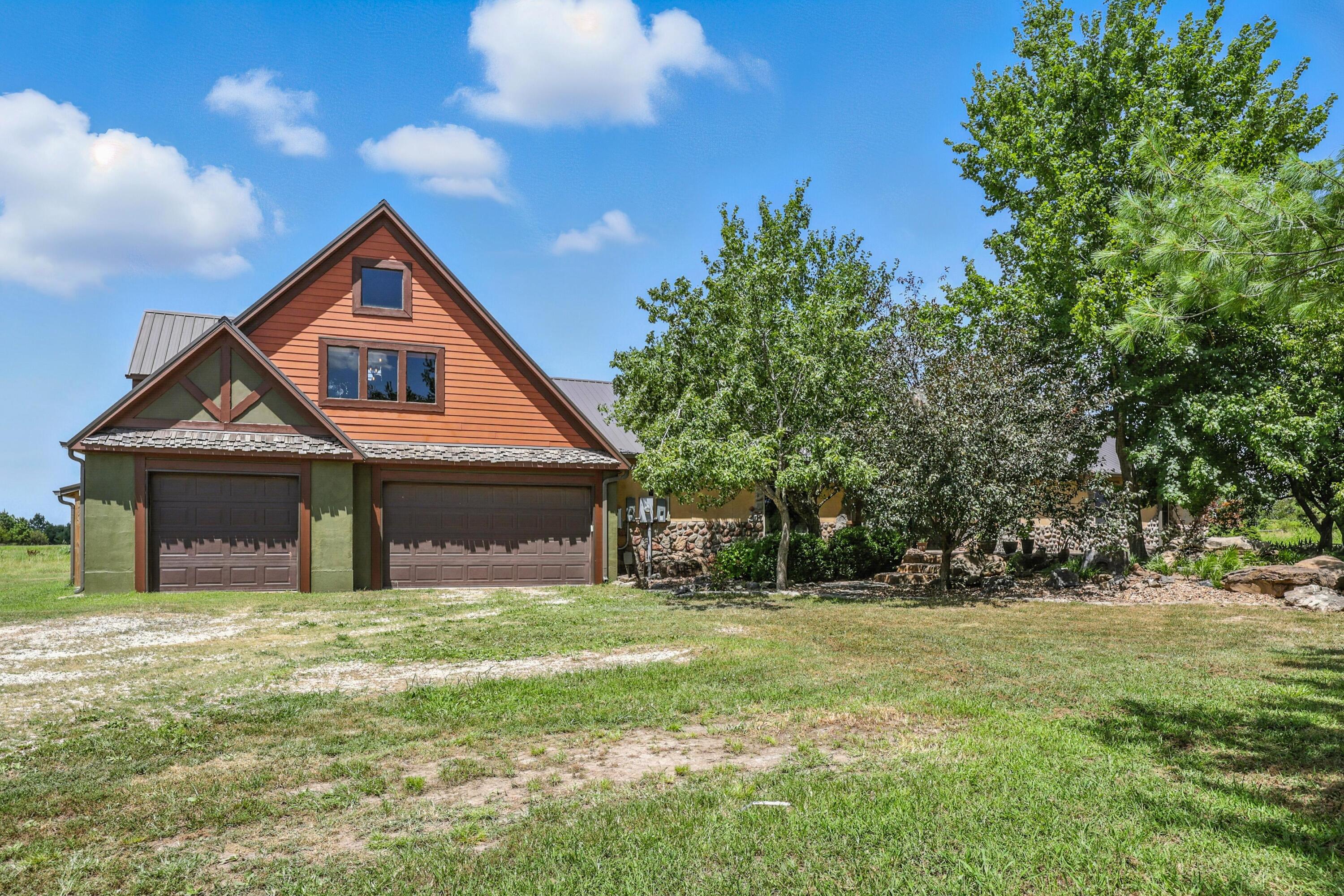 21078 Colt Lane Property Photo 1