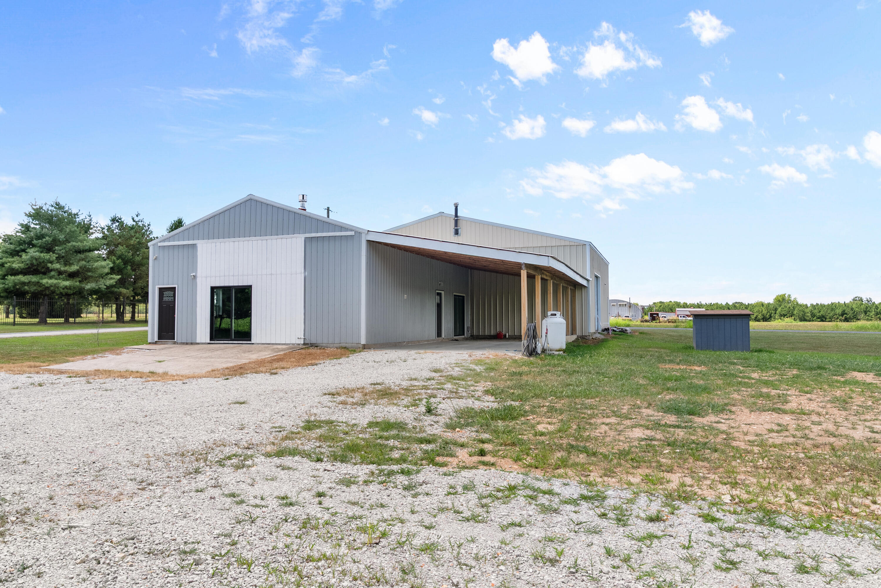 447 Galena Road Property Photo 4