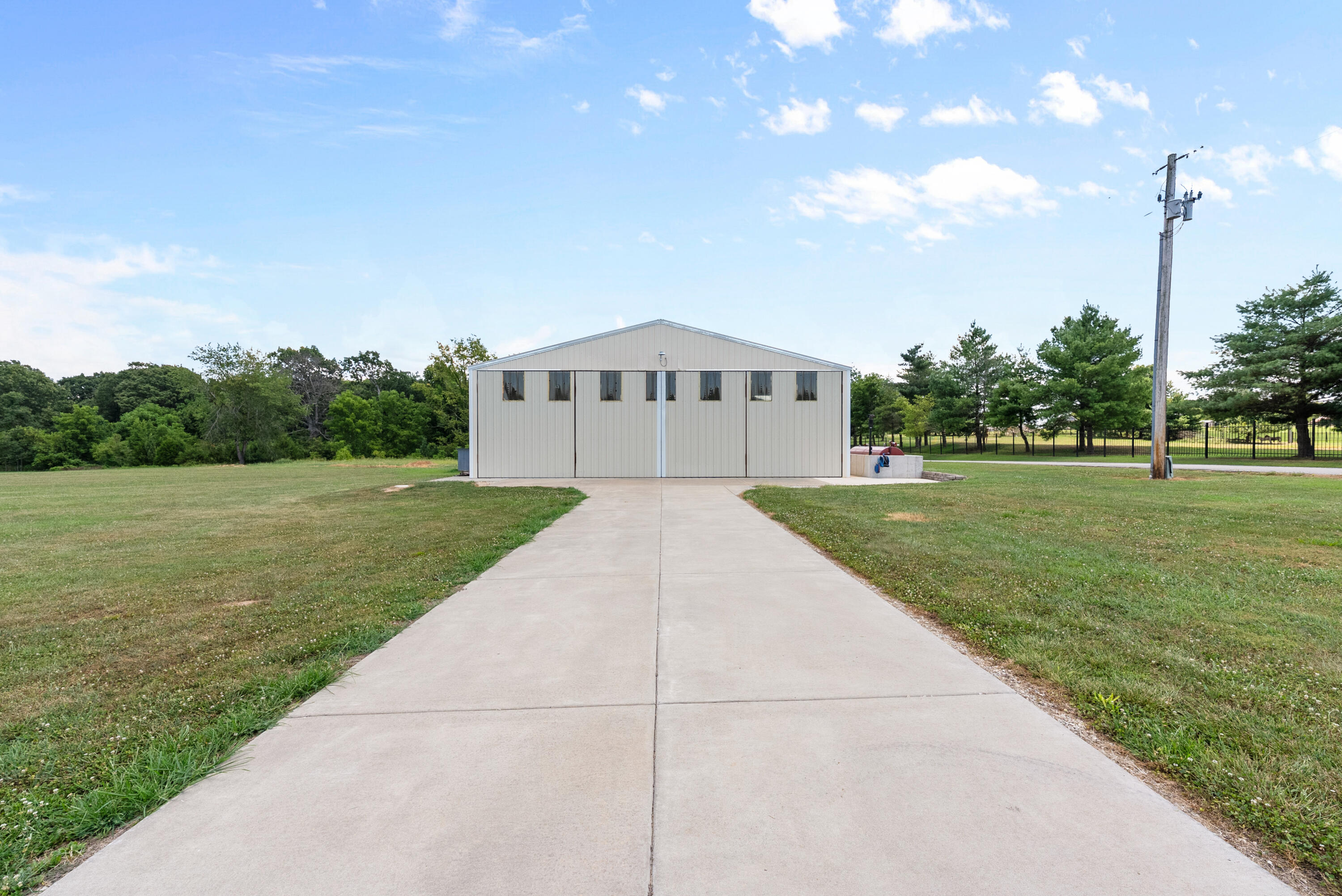447 Galena Road Property Photo 5