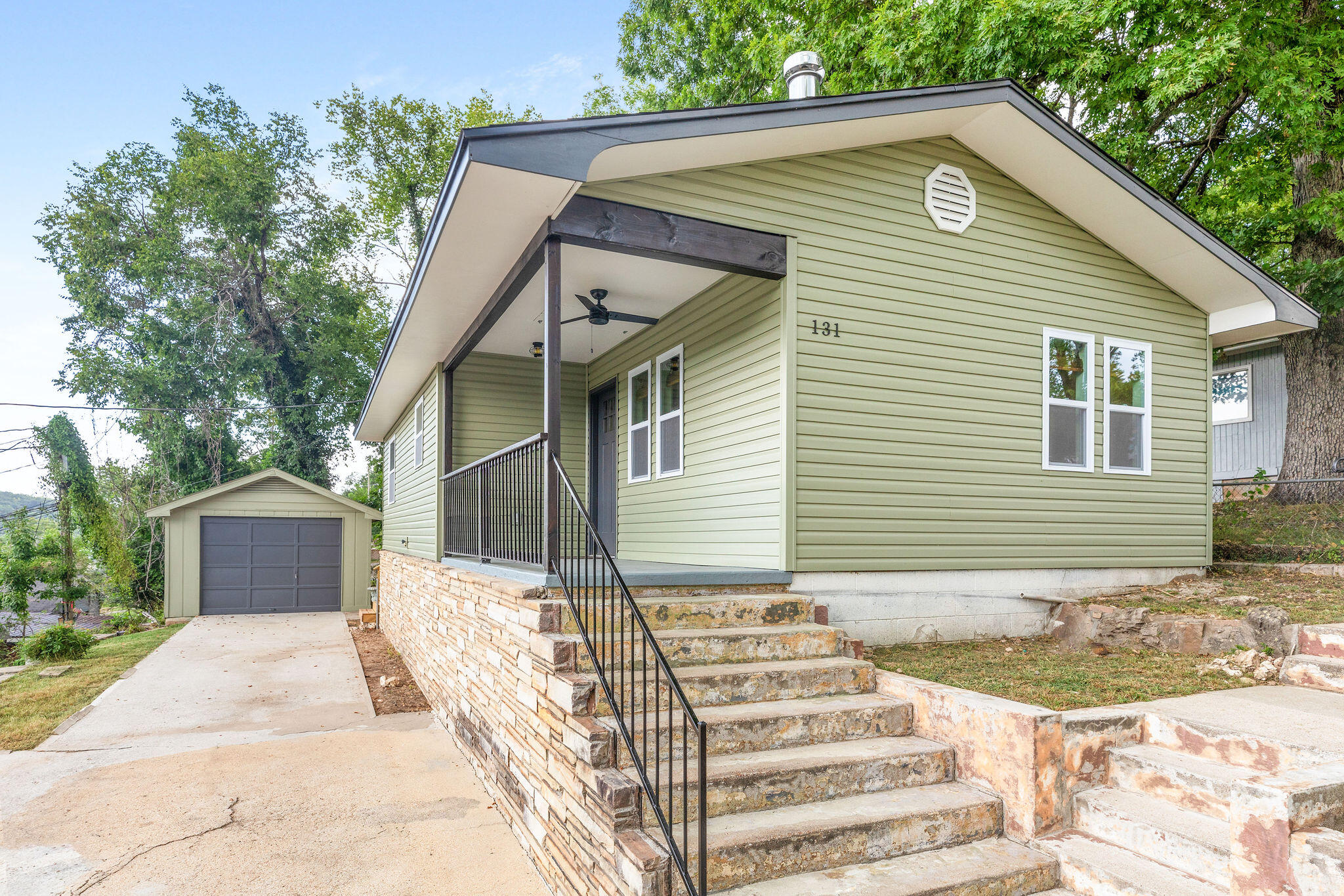 131 Mineral Court Property Photo 2