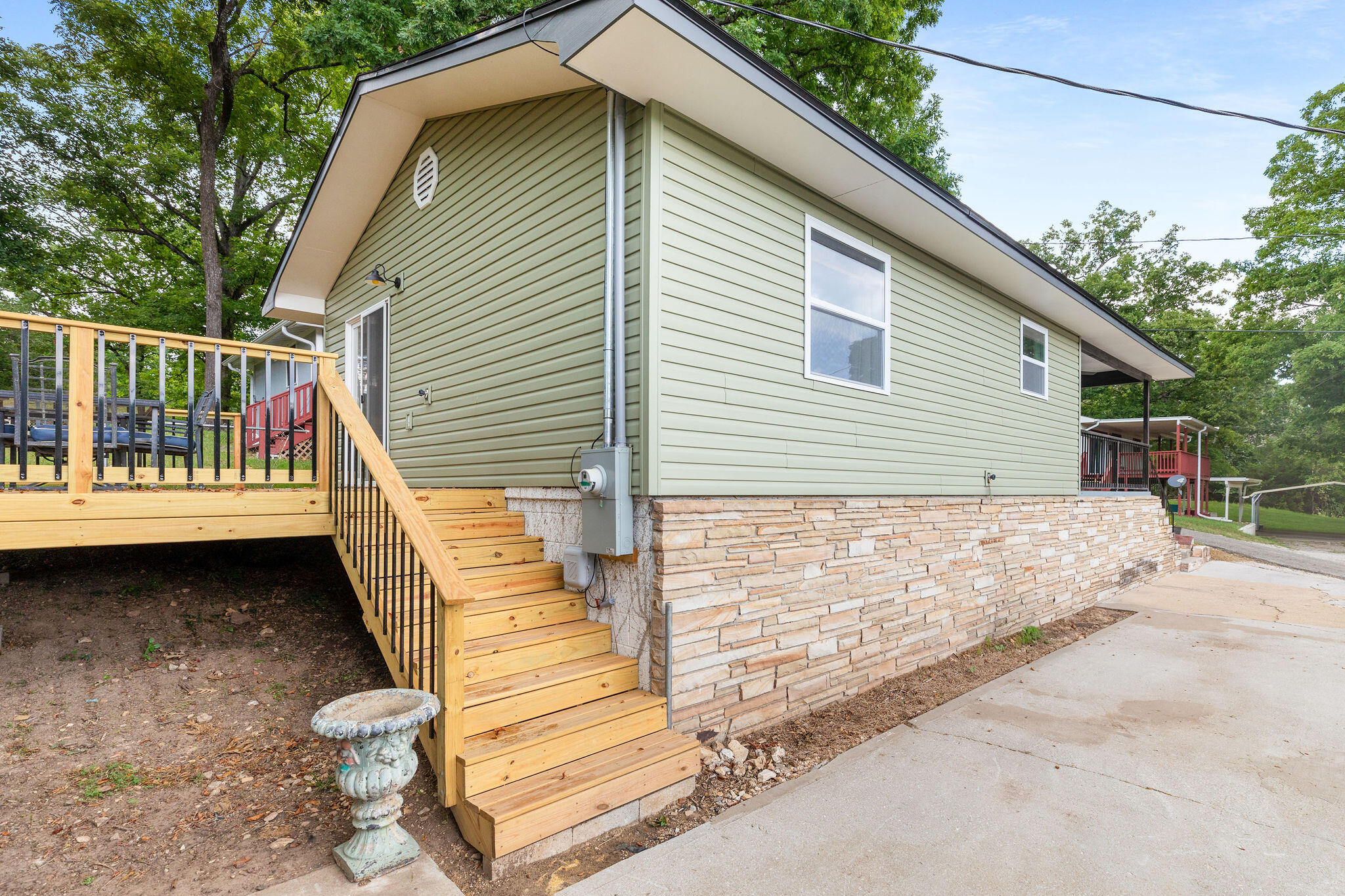 131 Mineral Court Property Photo 9