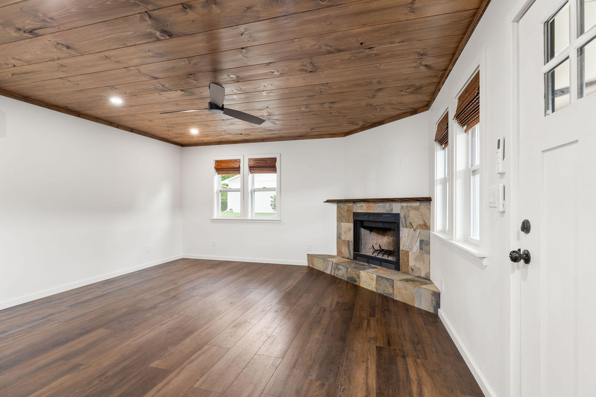 131 Mineral Court Property Photo 11