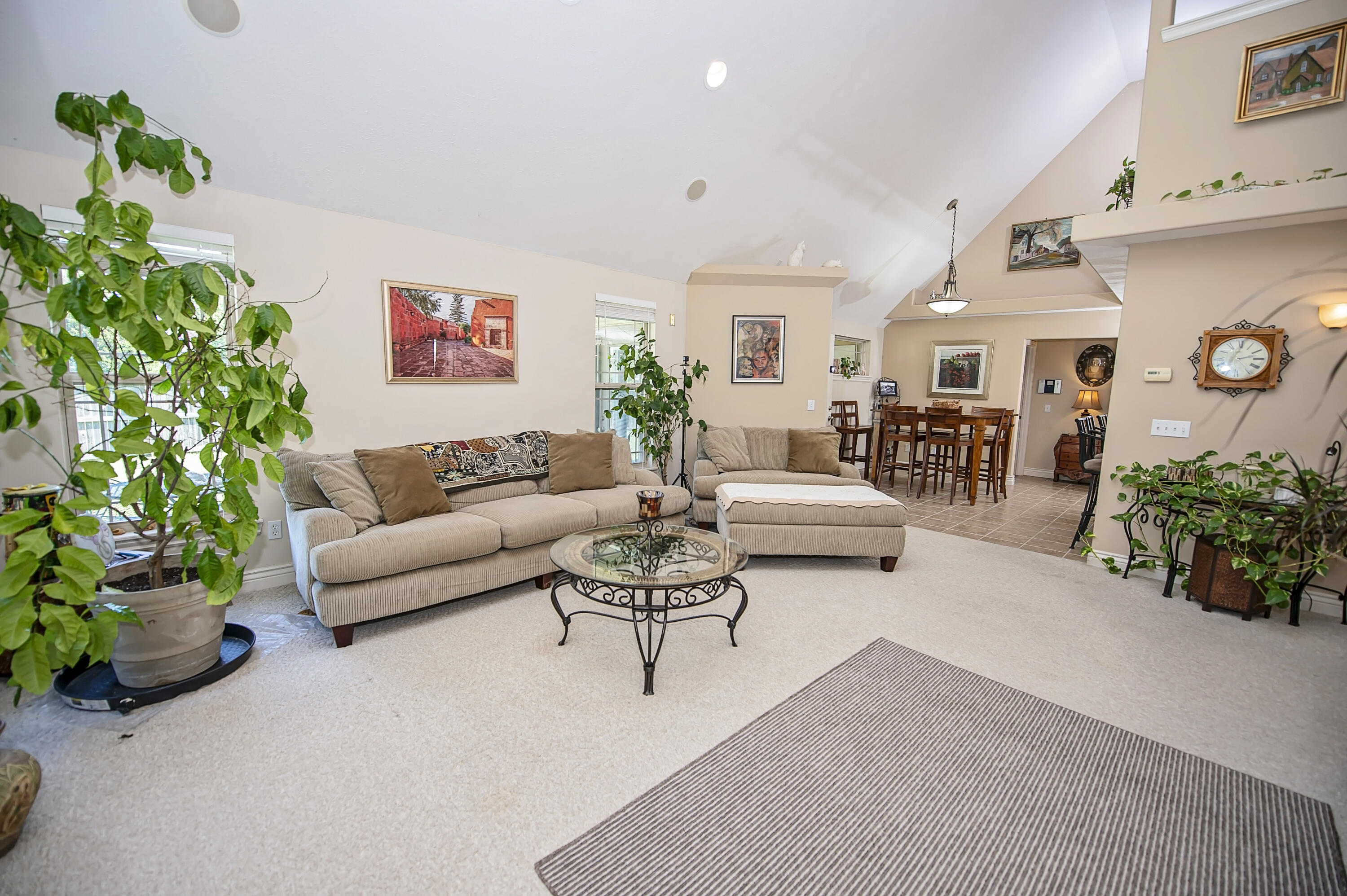 1529 West Maplewood Street Property Photo 18