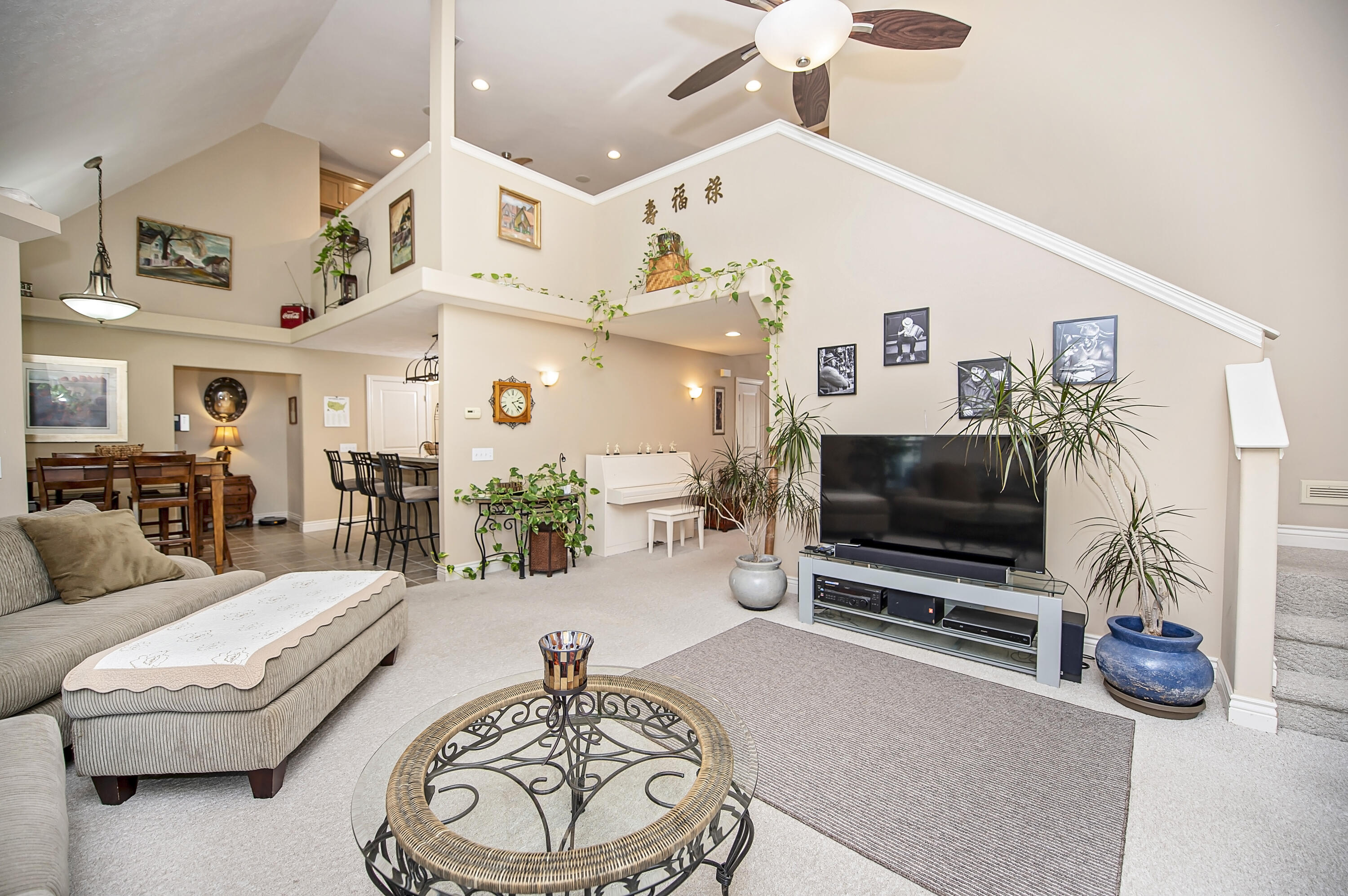 1529 West Maplewood Street Property Photo 22